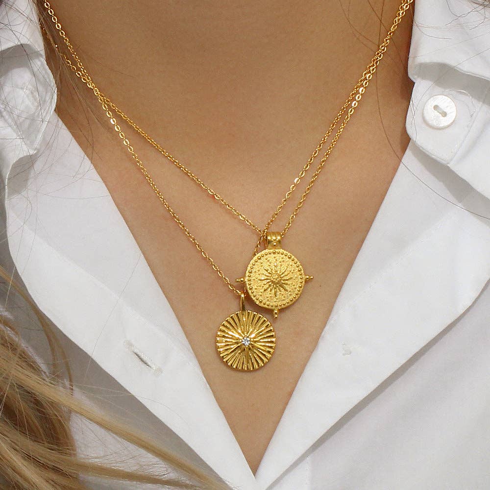 2+Vintage Sun Pendant Chain Neckalces