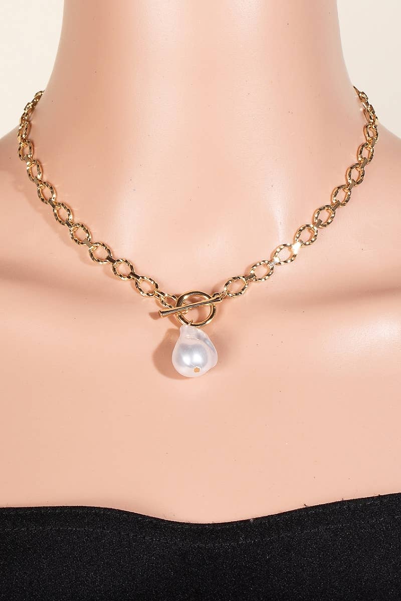 APearl Pendant Toggle Chain Necklace