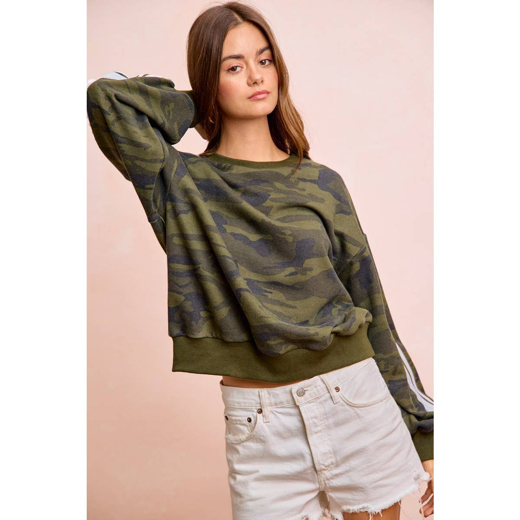 CAMOUFLAGE FRENCH TERRY LACE SWEATSHIRT TOP