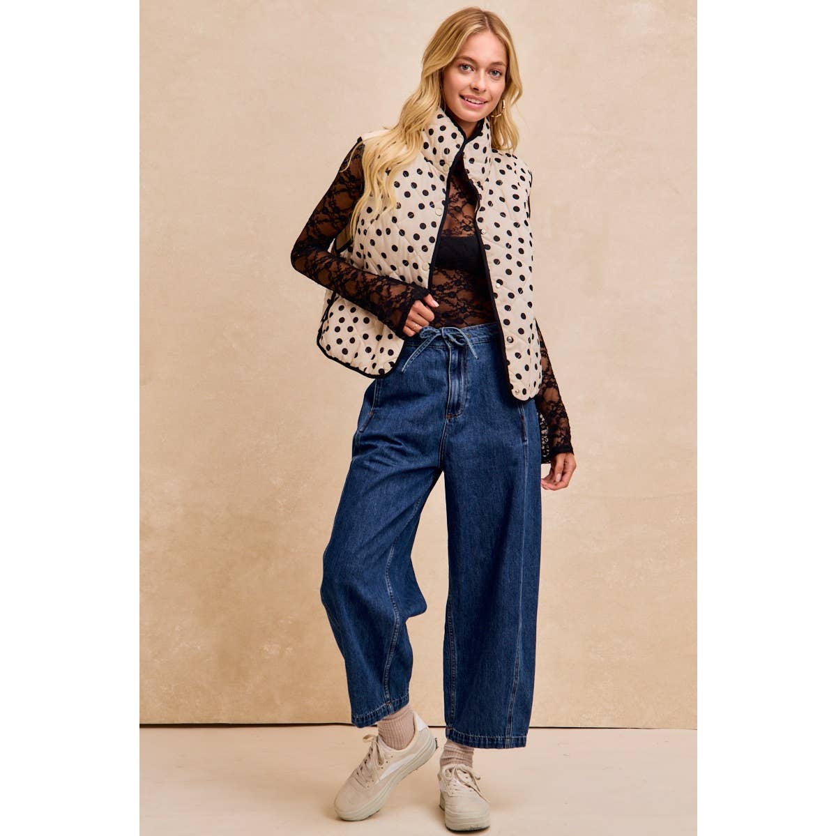 POLKA DOT PRINT PIPING DETAIL QUILTED VEST