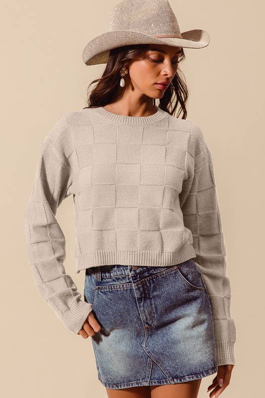Checker Pattern Knitted Round Neck Sweater