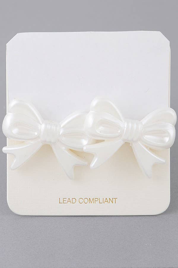 Luminescent Pearl Ribbon Earrings JEE325