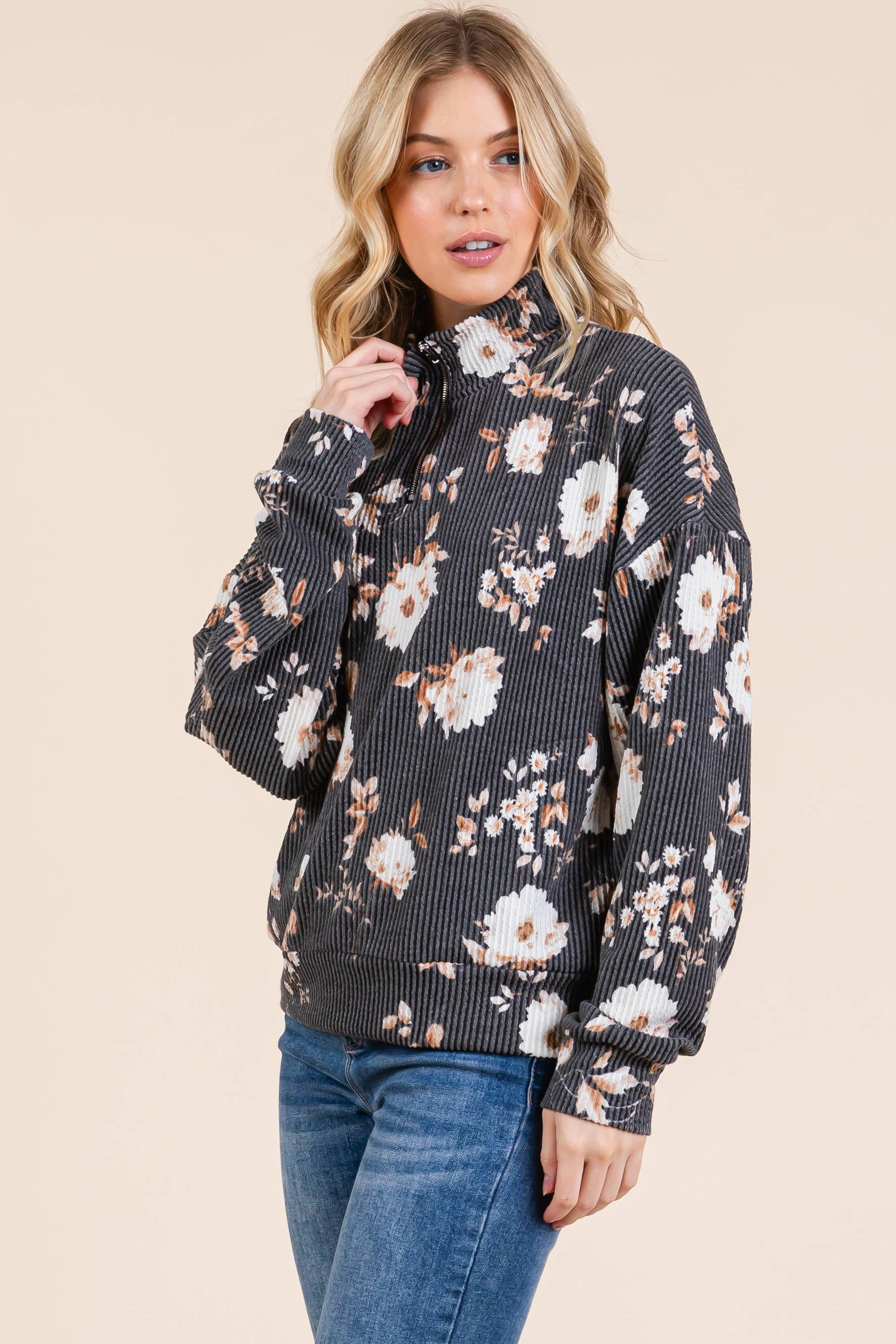 FLORAL 1/4 ZIP TOP
