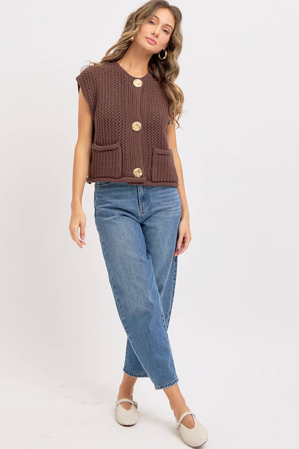 BUTTON CLOSURE  KNIT VEST TOP