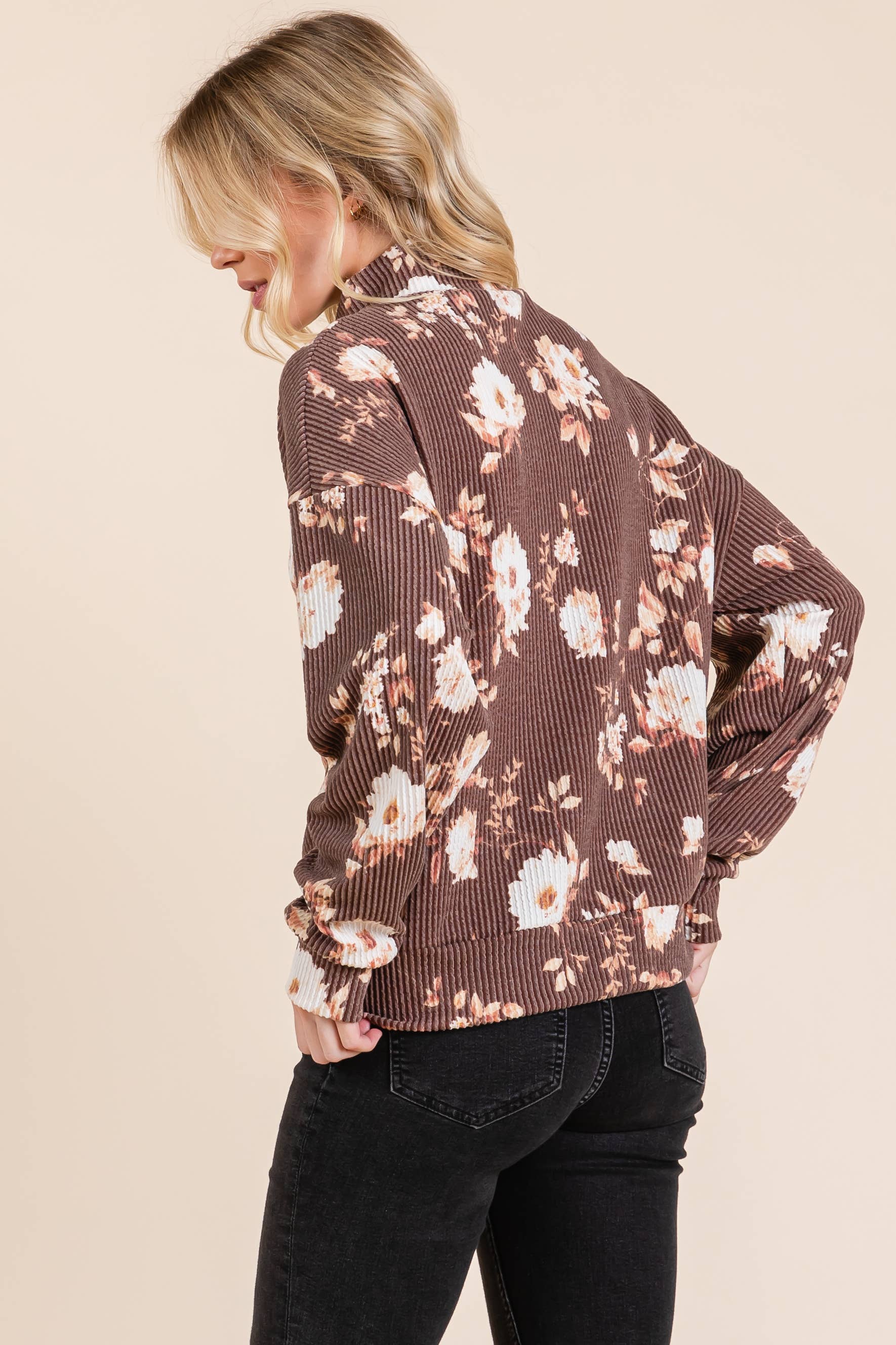 FLORAL 1/4 ZIP TOP