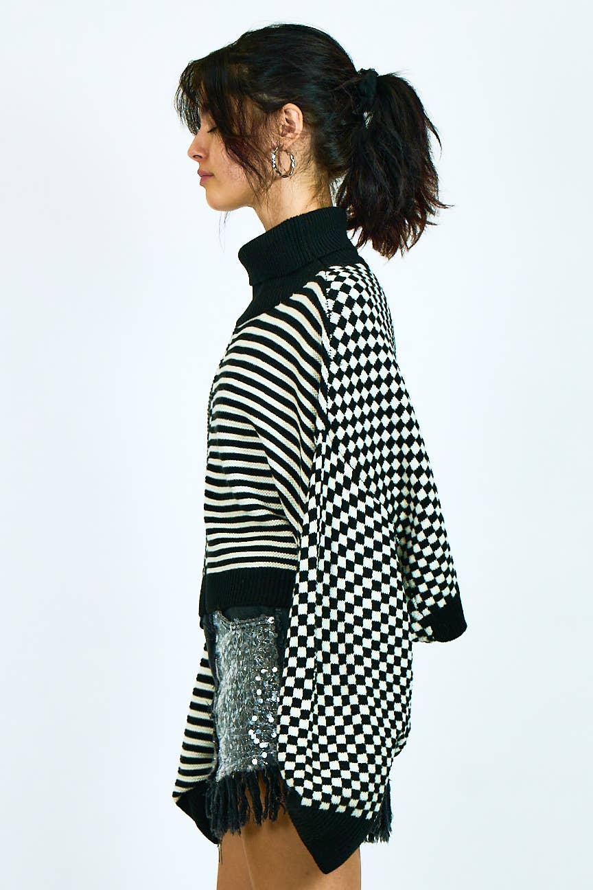 COLOR COMBO HIGH NECK KNIT SWEATER