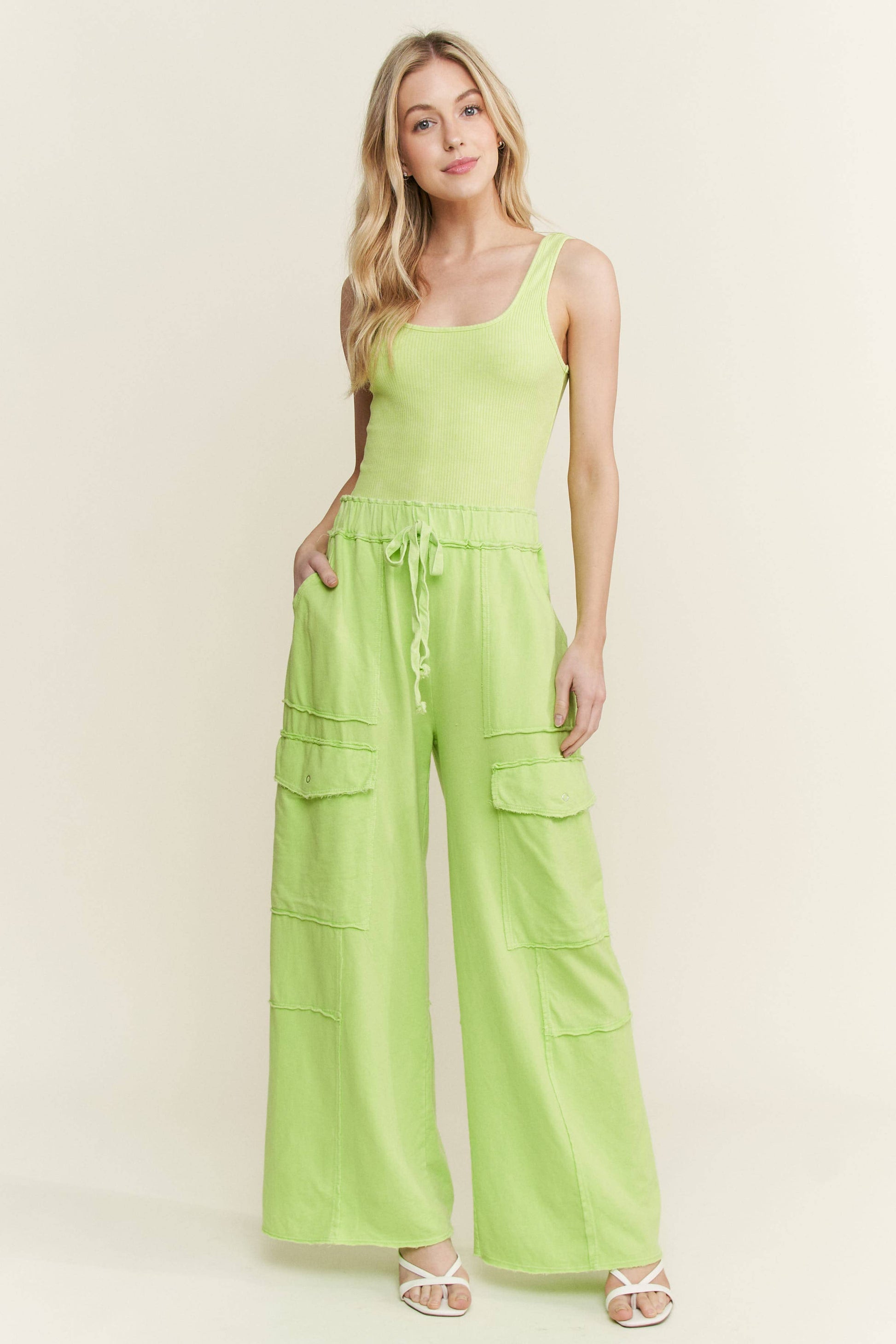 Mineral Washed Everyday Basic Tanktop HT6504
