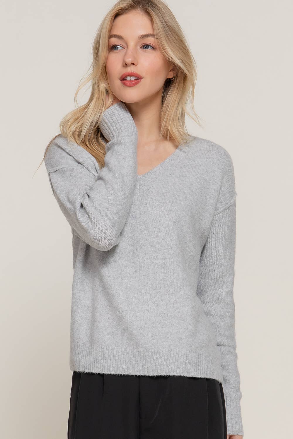 Long Sleeve V-Neck Raised Seam Detail Sweater