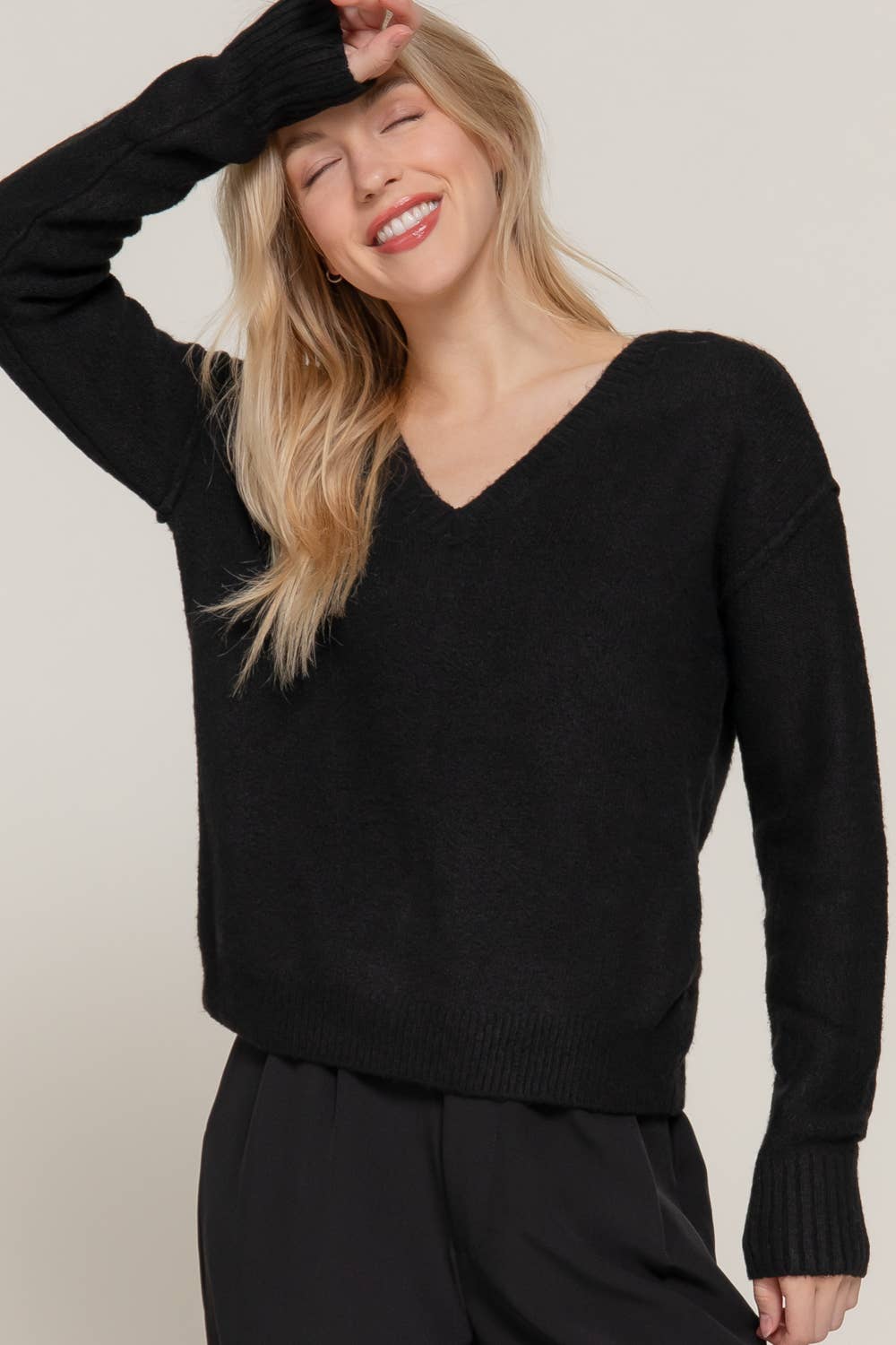 Long Sleeve V-Neck Raised Seam Detail Sweater