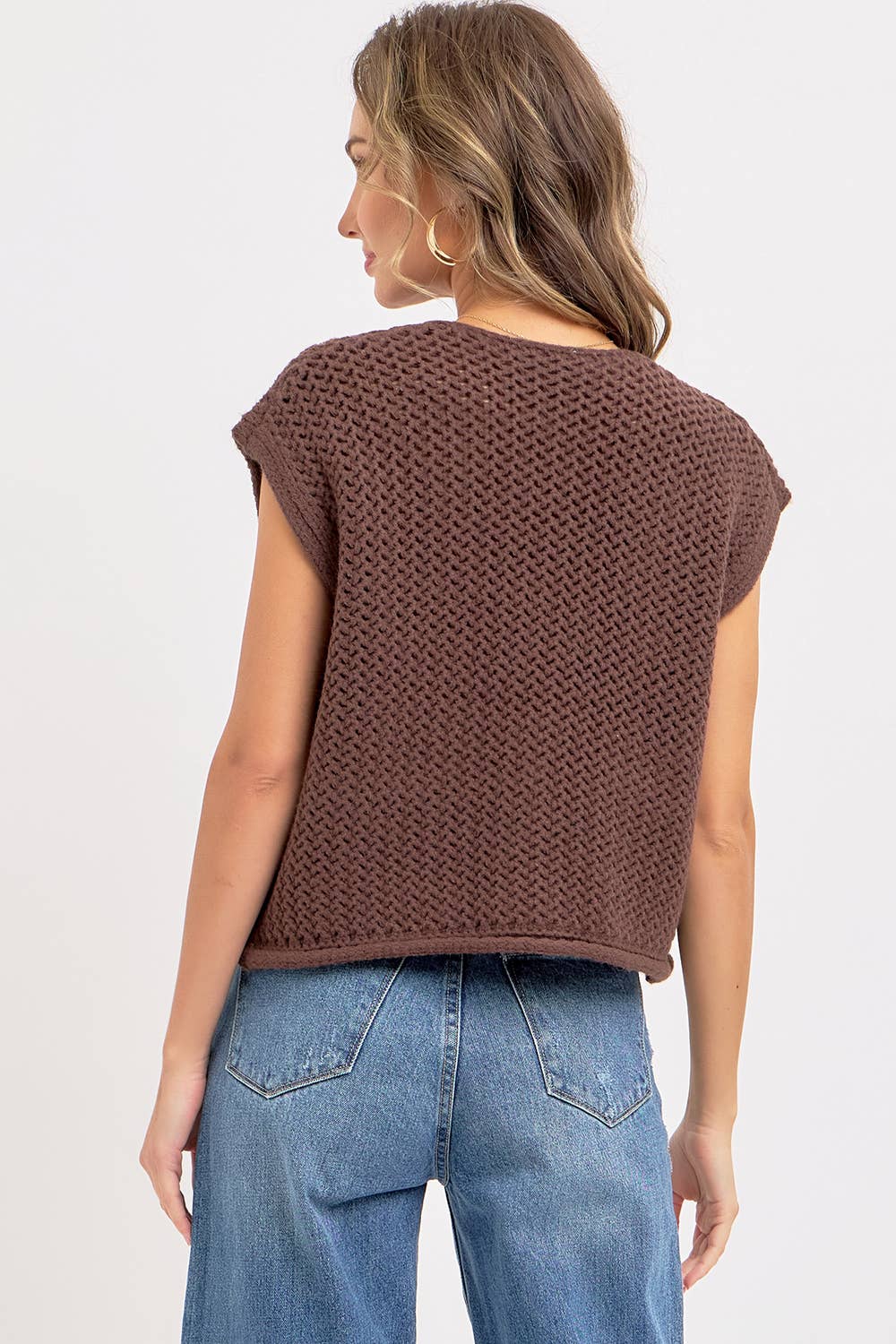 BUTTON CLOSURE  KNIT VEST TOP