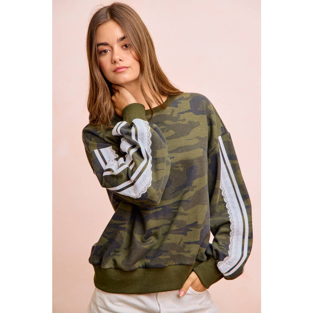 CAMOUFLAGE FRENCH TERRY LACE SWEATSHIRT TOP