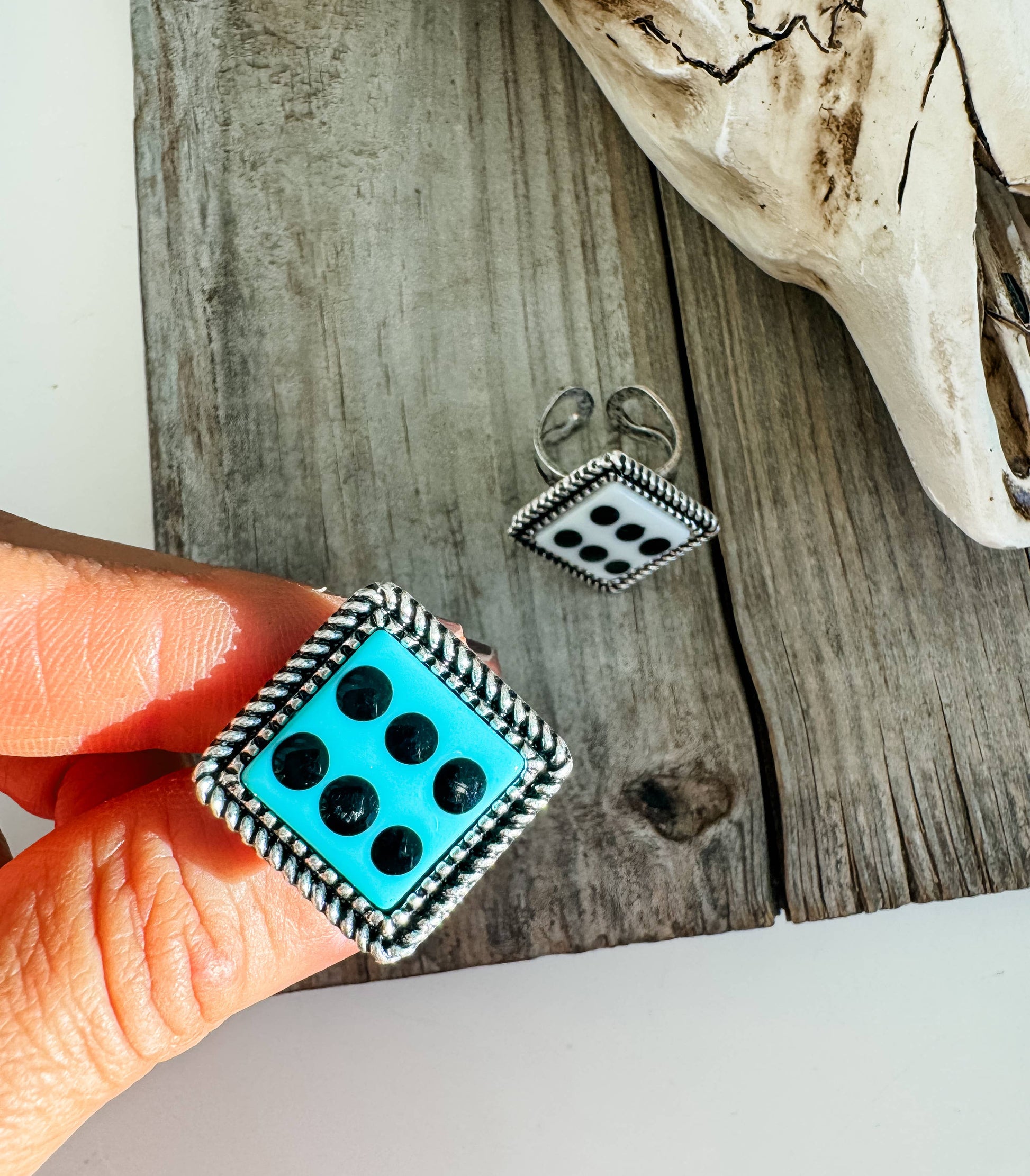 Western Ajustable Dice Ring