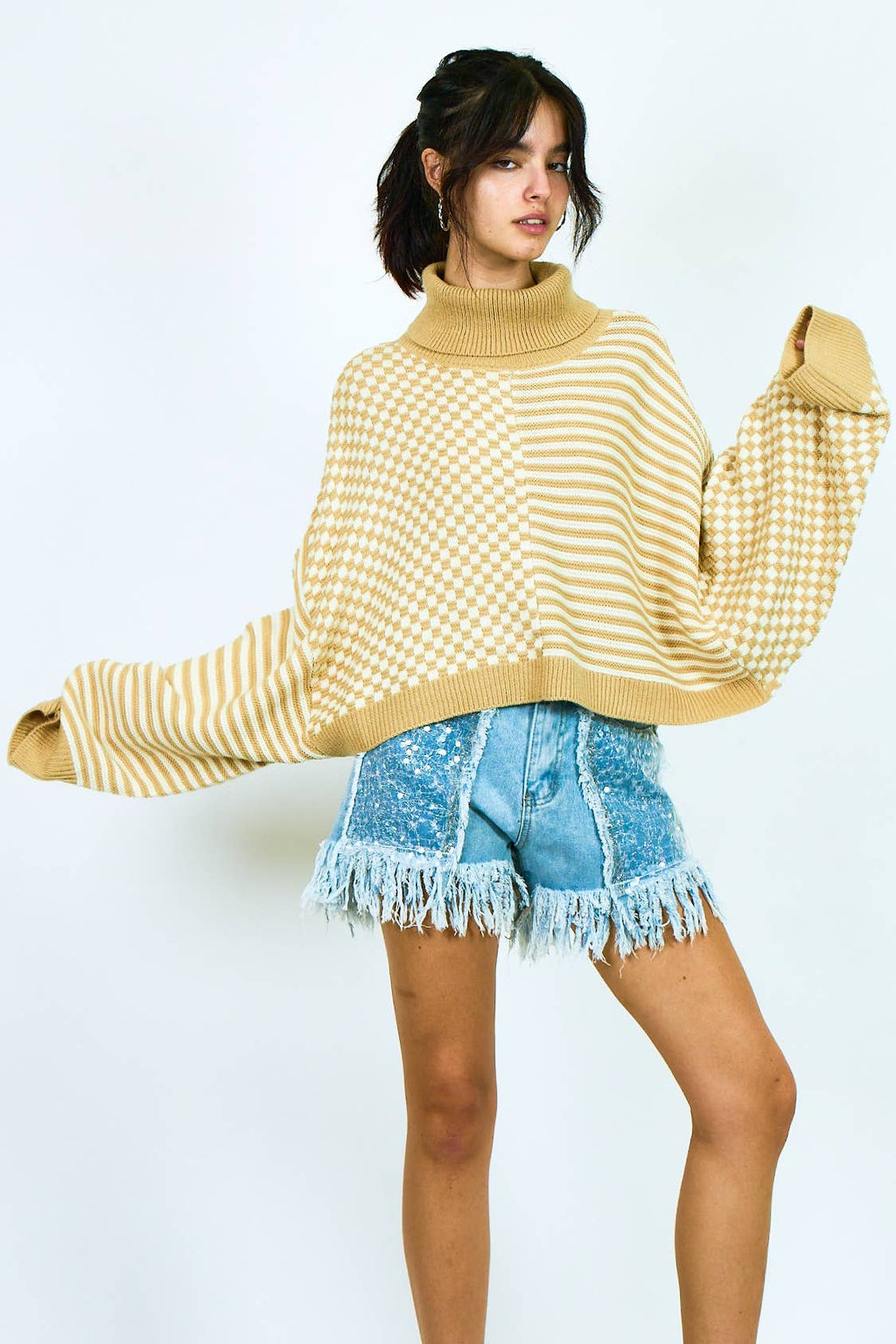 COLOR COMBO HIGH NECK KNIT SWEATER