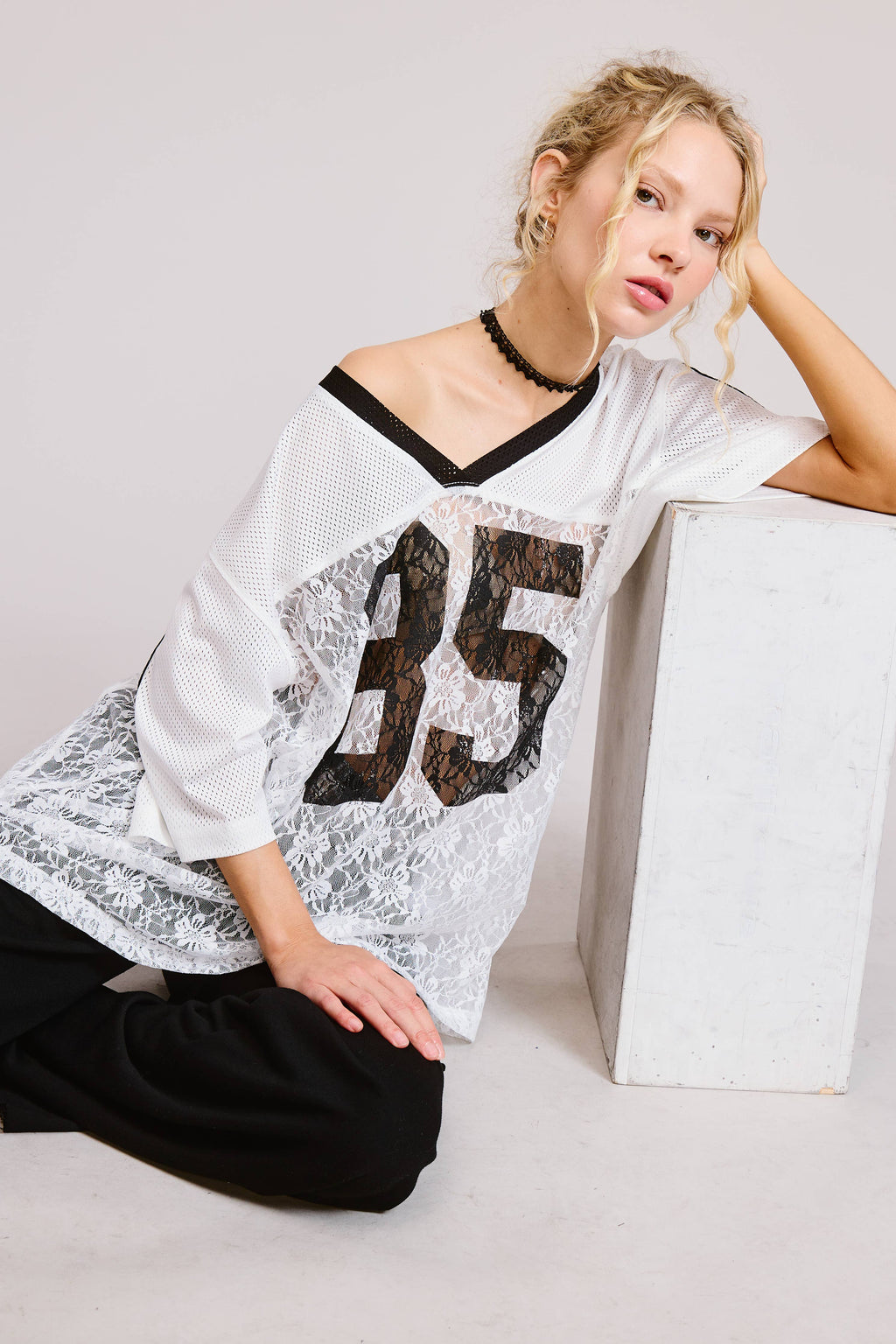 85 Graphic Jersey Top with Lace Contrast