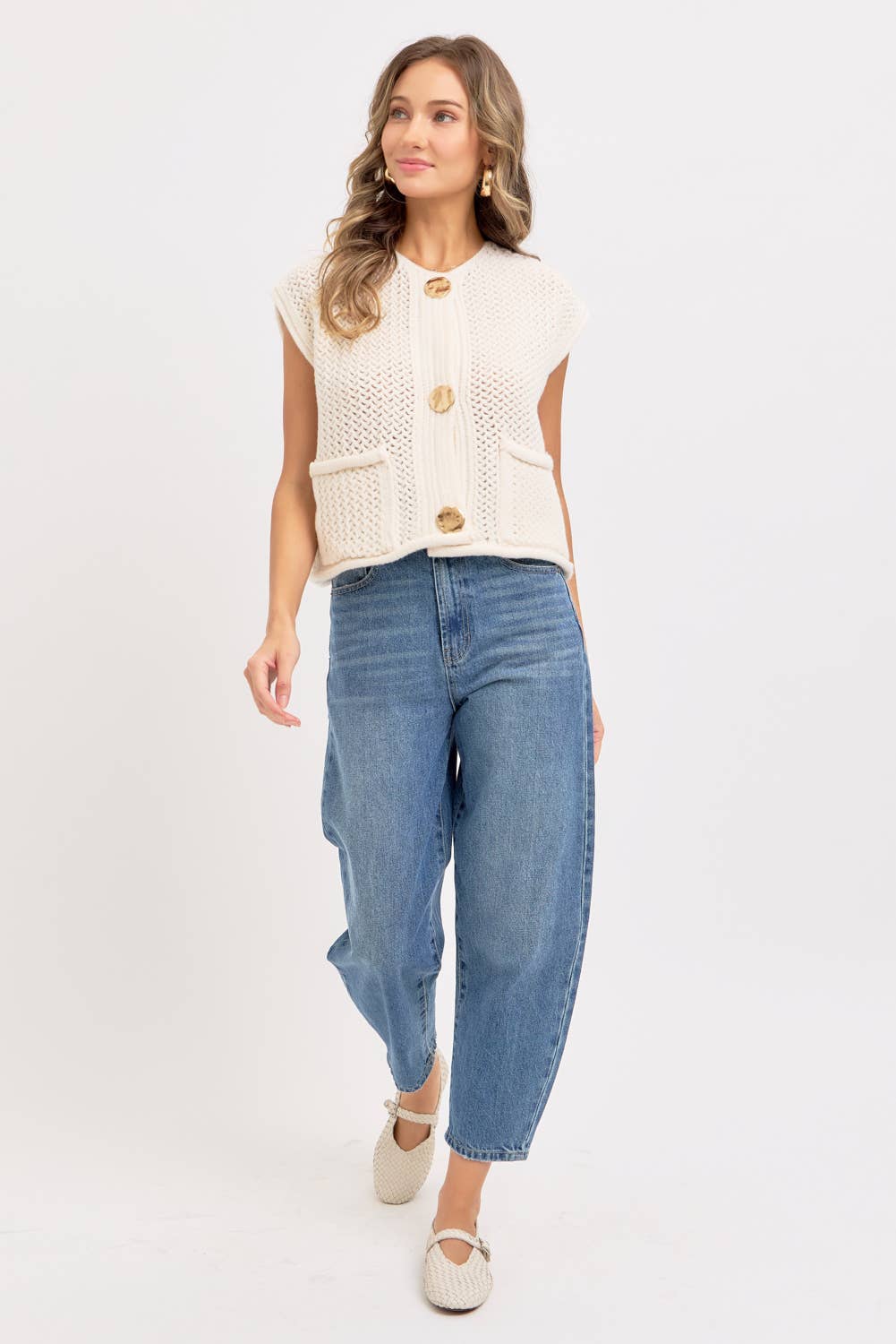 BUTTON CLOSURE  KNIT VEST TOP