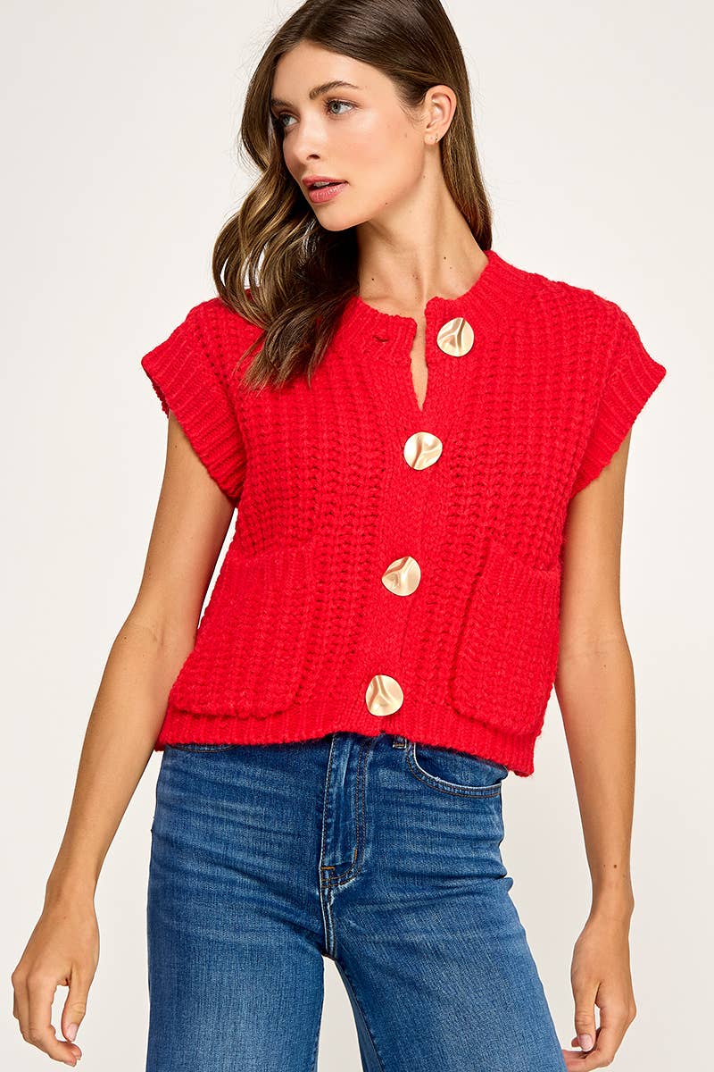 CHUNKY KNIT BUTTON-FRONT VEST TOP