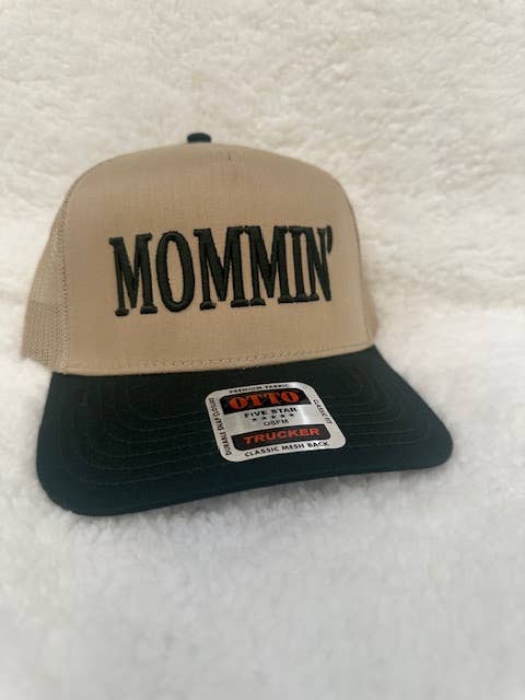 MOMMIN' trucker hat, girl hat, Mothers Day, Trending mama