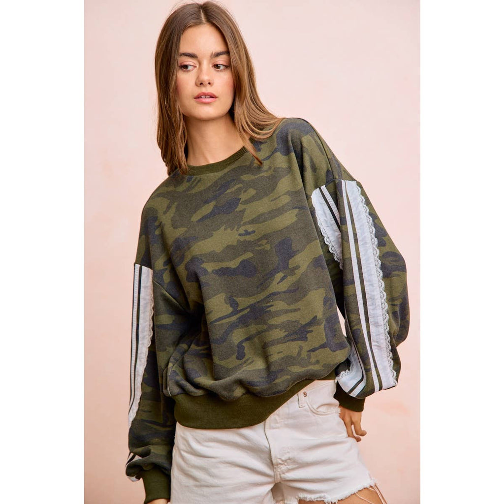 CAMOUFLAGE FRENCH TERRY LACE SWEATSHIRT TOP