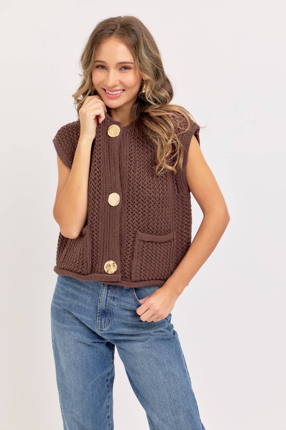 BUTTON CLOSURE  KNIT VEST TOP