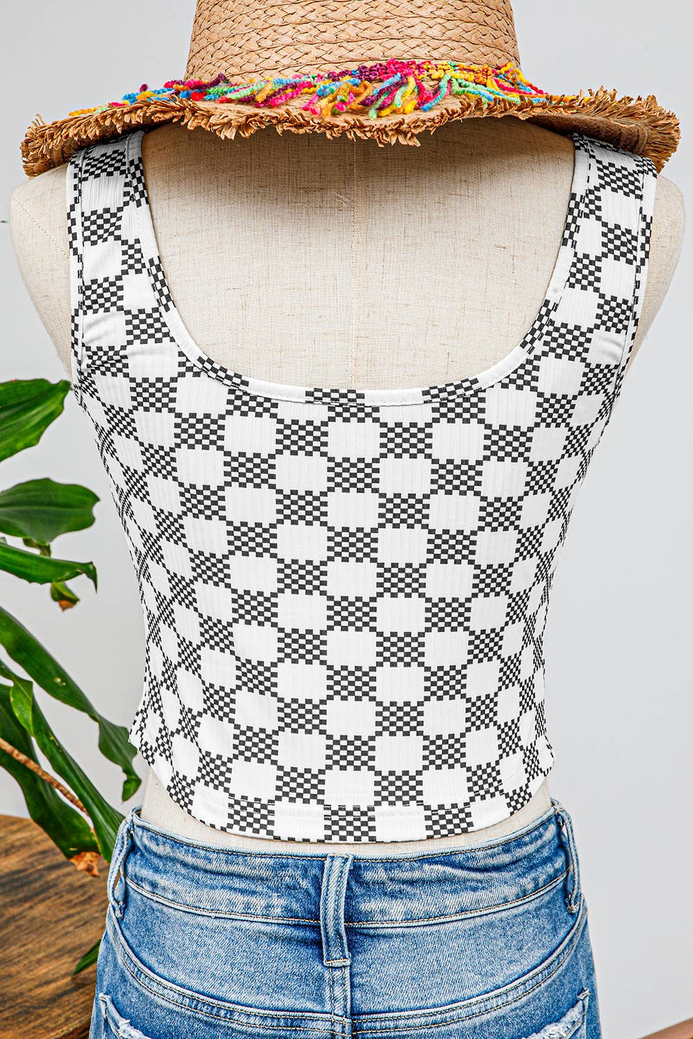 Checkered Print U Neck Cropped Tank