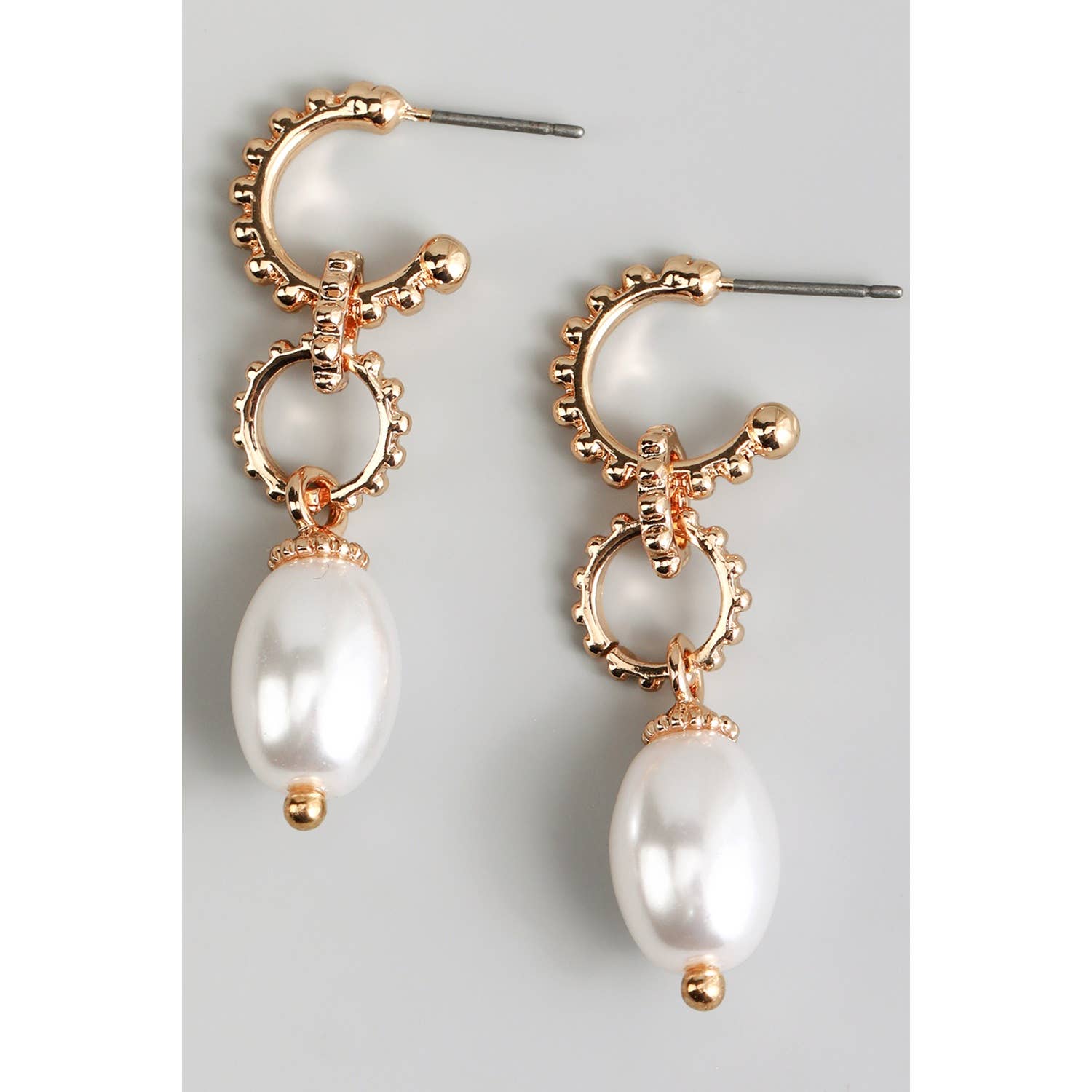 TEXTURED LINK PEARL DROP EARRINGS
