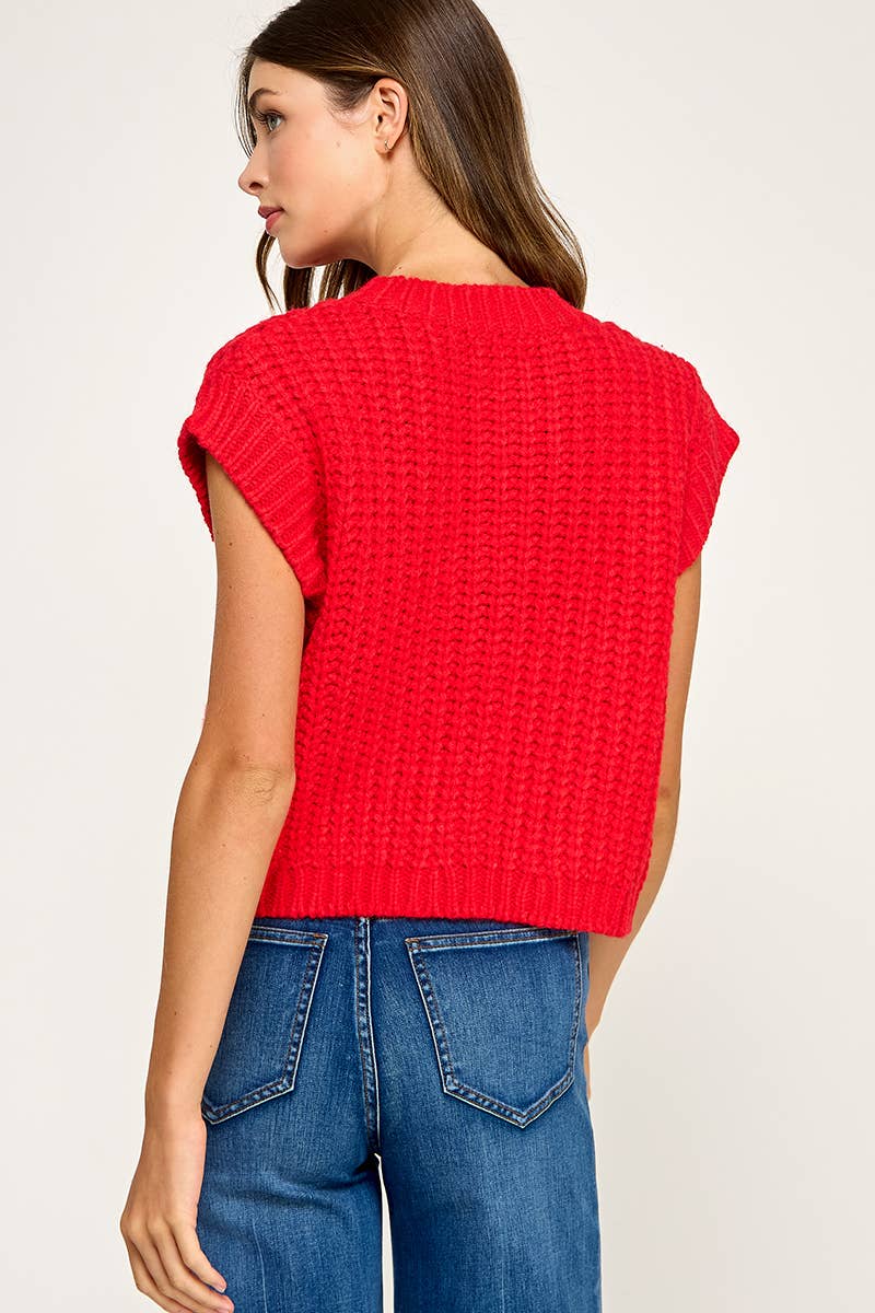 CHUNKY KNIT BUTTON-FRONT VEST TOP