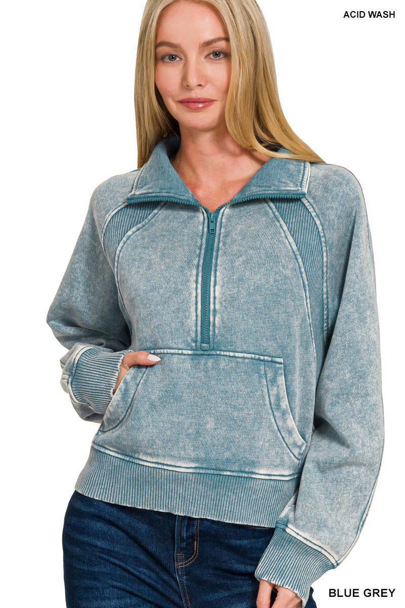 `.Half Zip Cropped Pullover