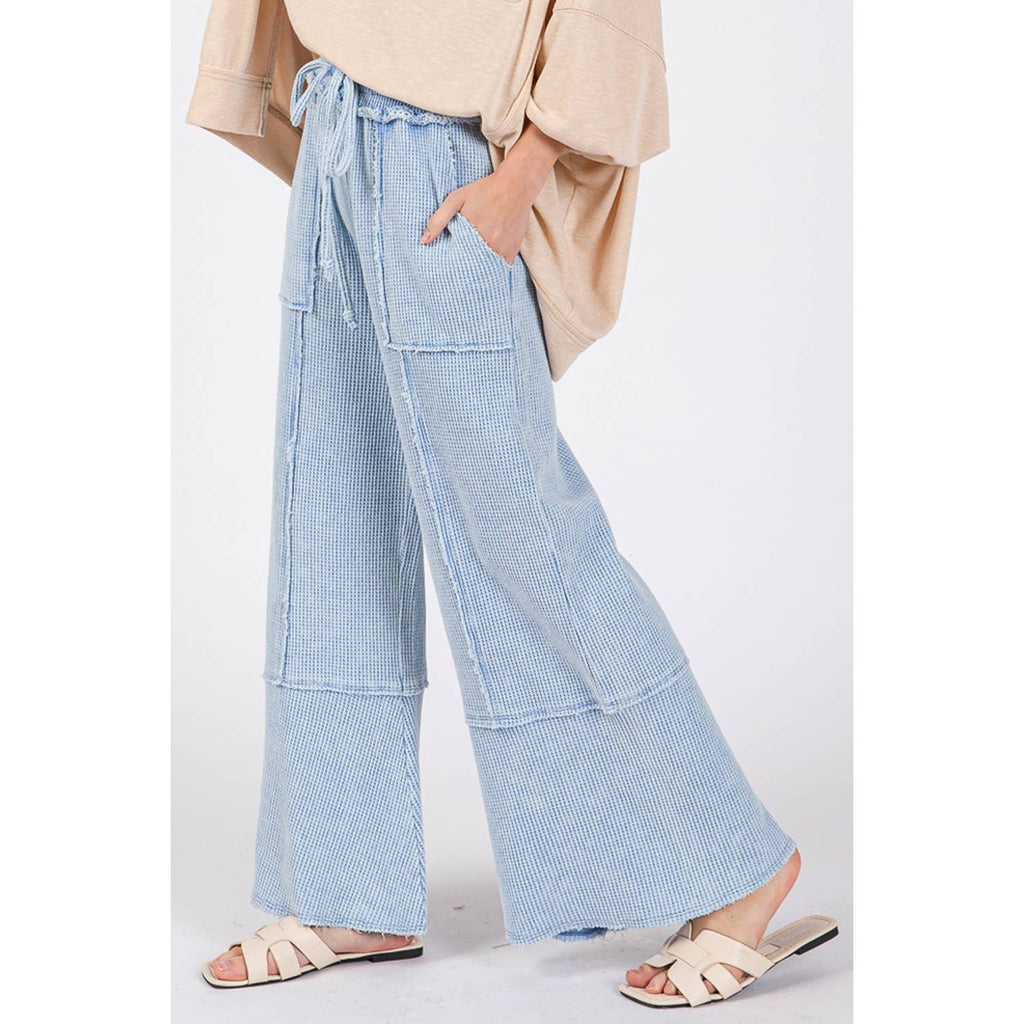 WAFFLE TEXTURED WIDE LEGS MINERAL WASHED PANTS
