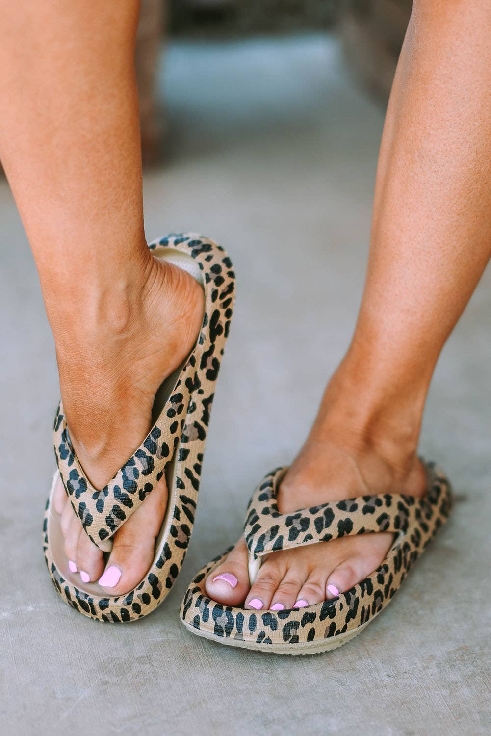 Women Leopard Print Thick Sole Flip Flops