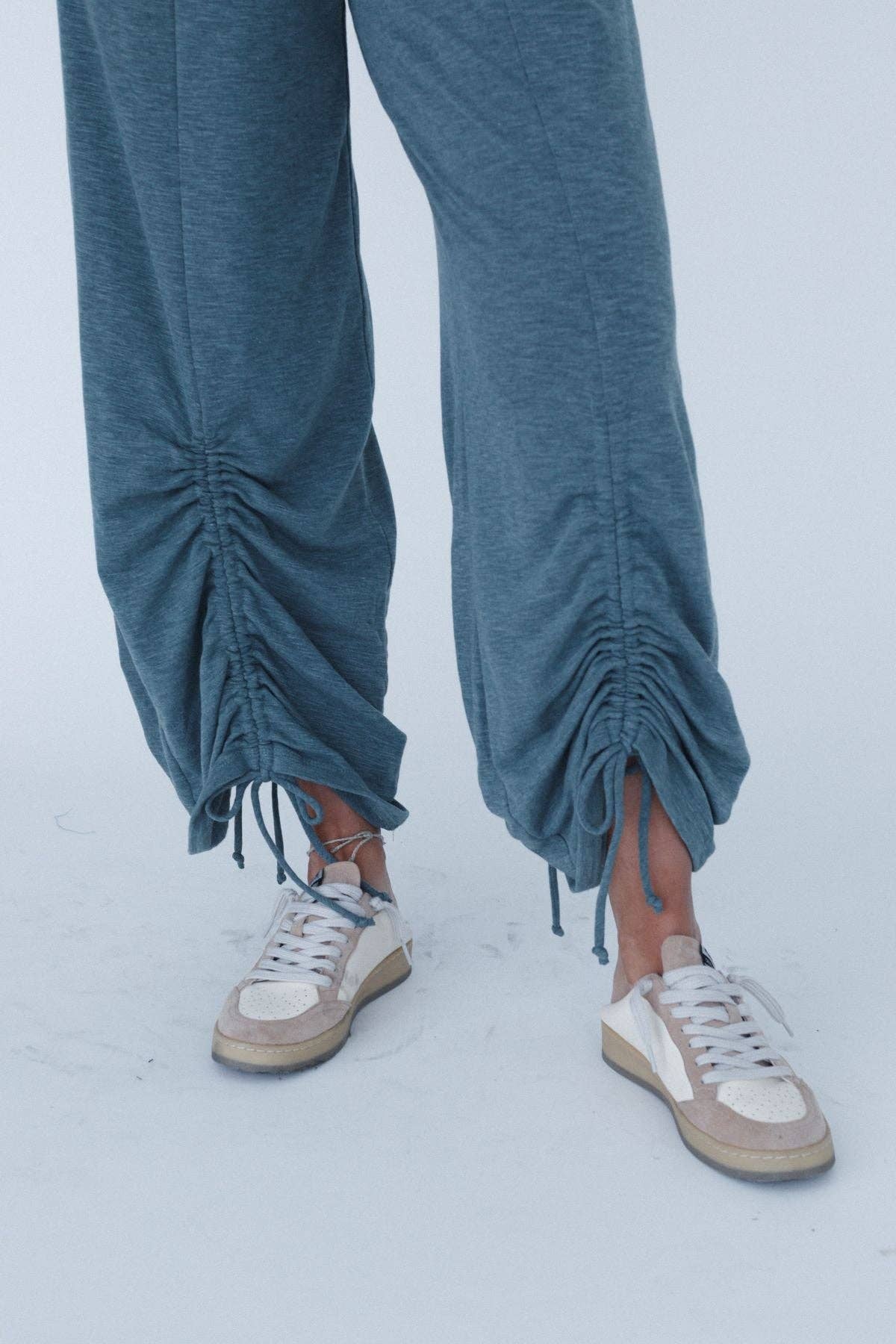 Solie Cinched Pants - Green Olive