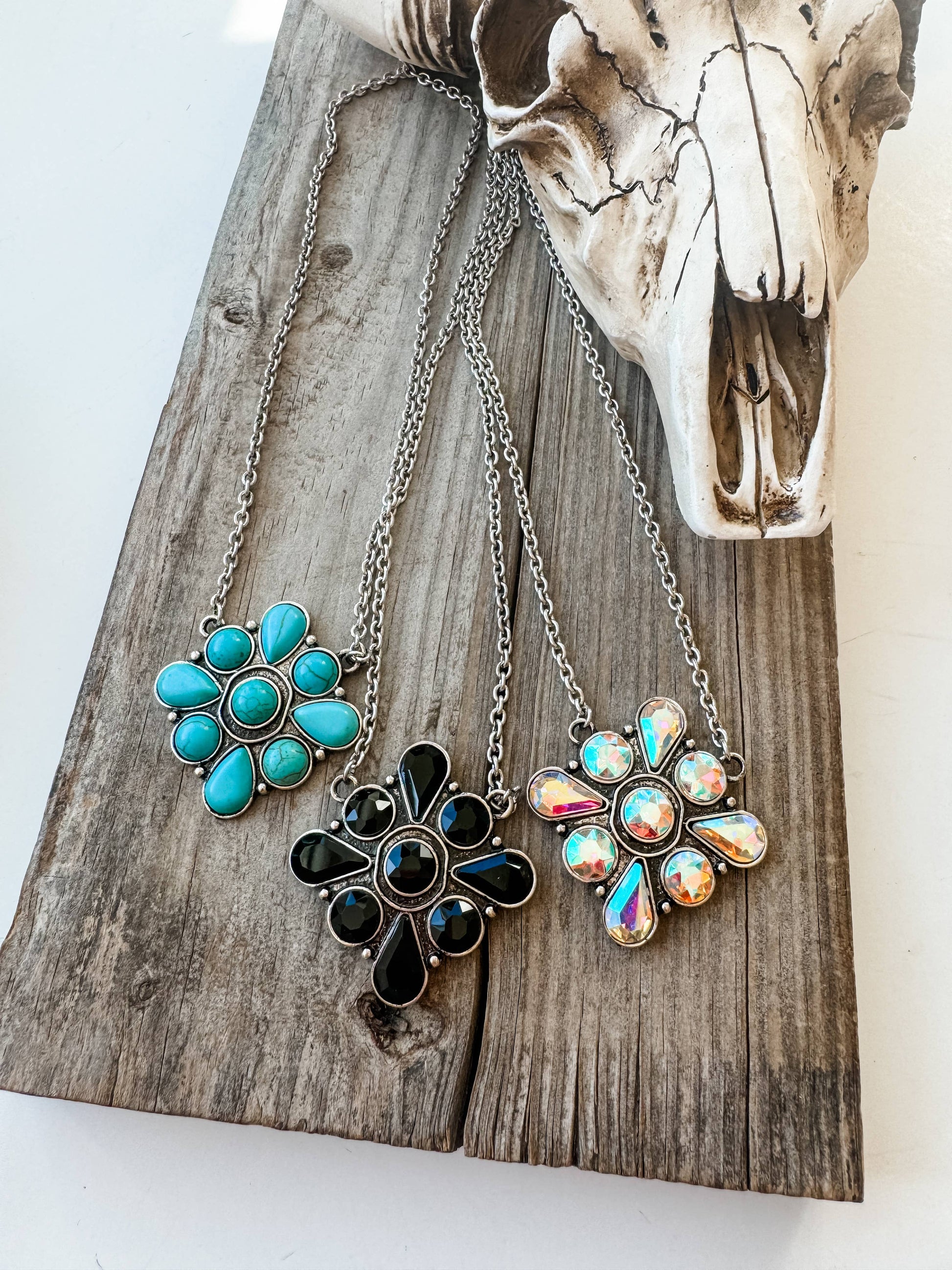 Western Cluster Pendant Necklace