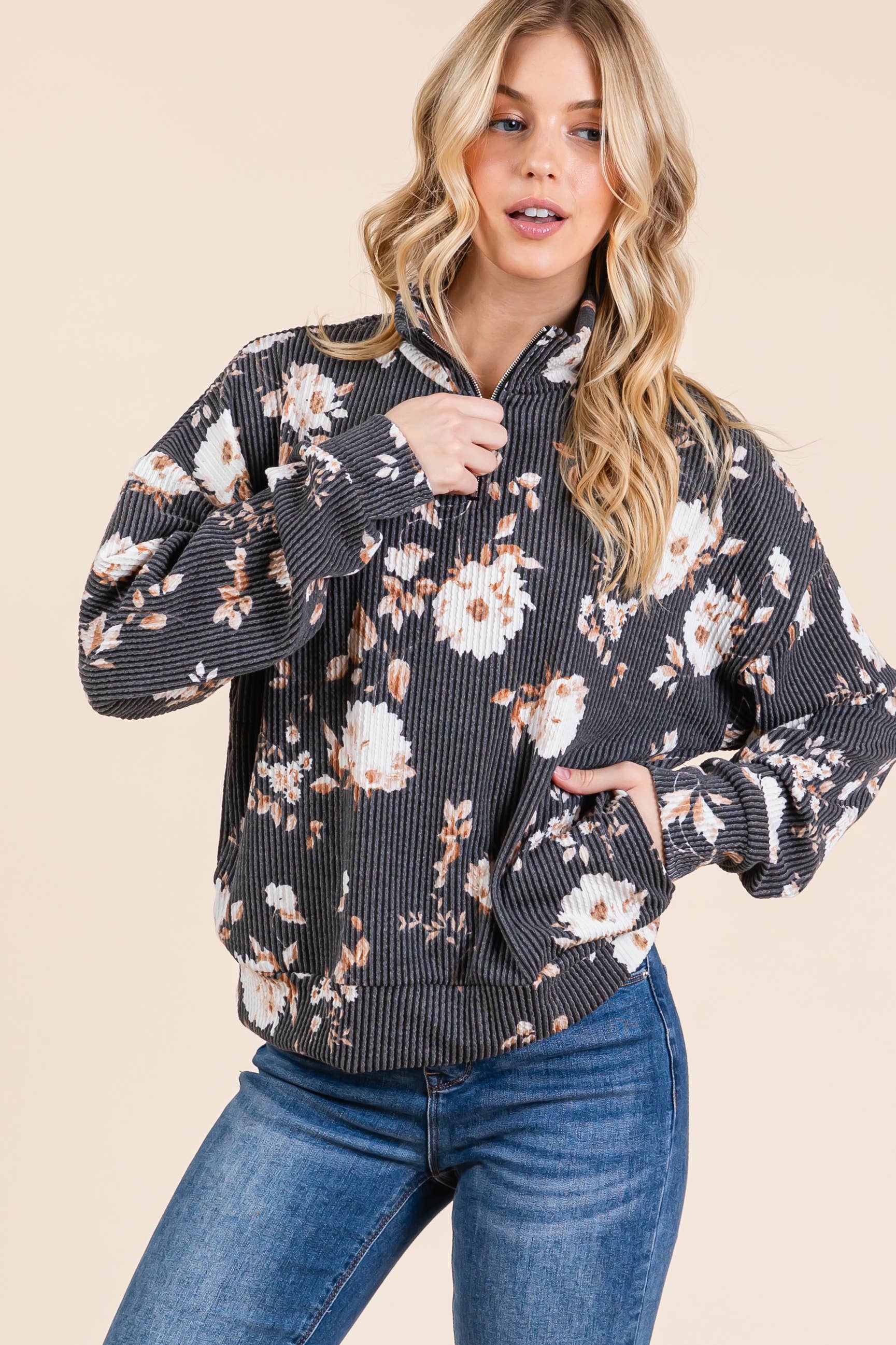 FLORAL 1/4 ZIP TOP