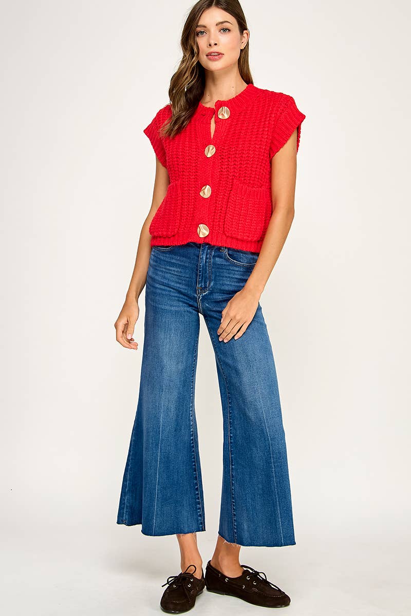 CHUNKY KNIT BUTTON-FRONT VEST TOP