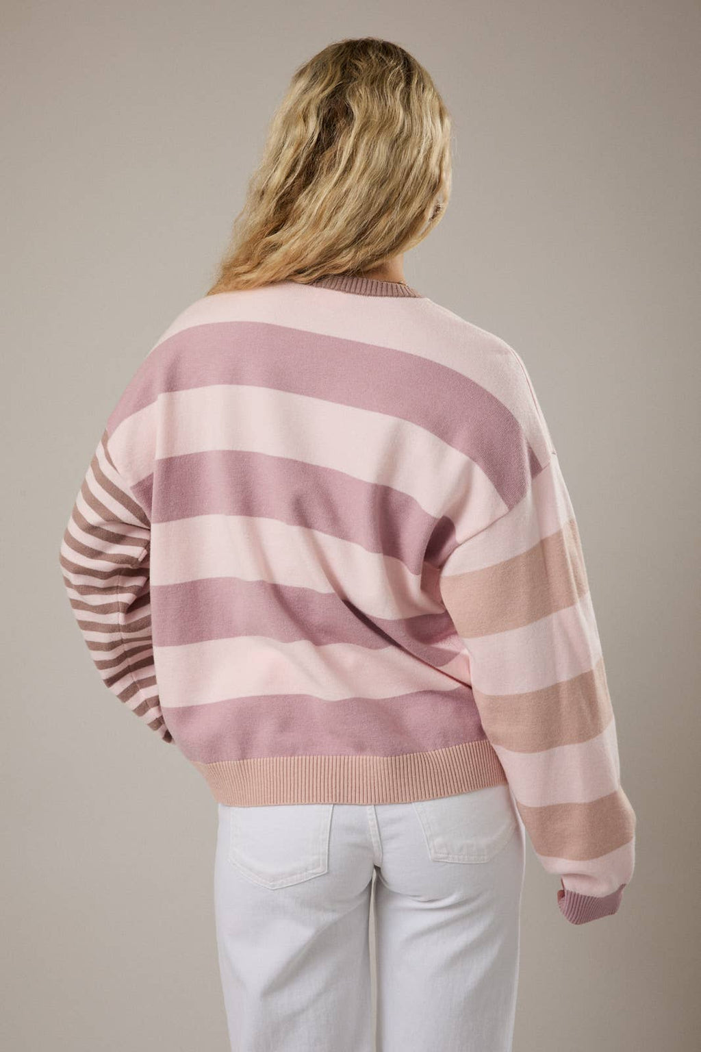 ROUND NECK LONG SLEEVE STRIPE SWEATER TOP