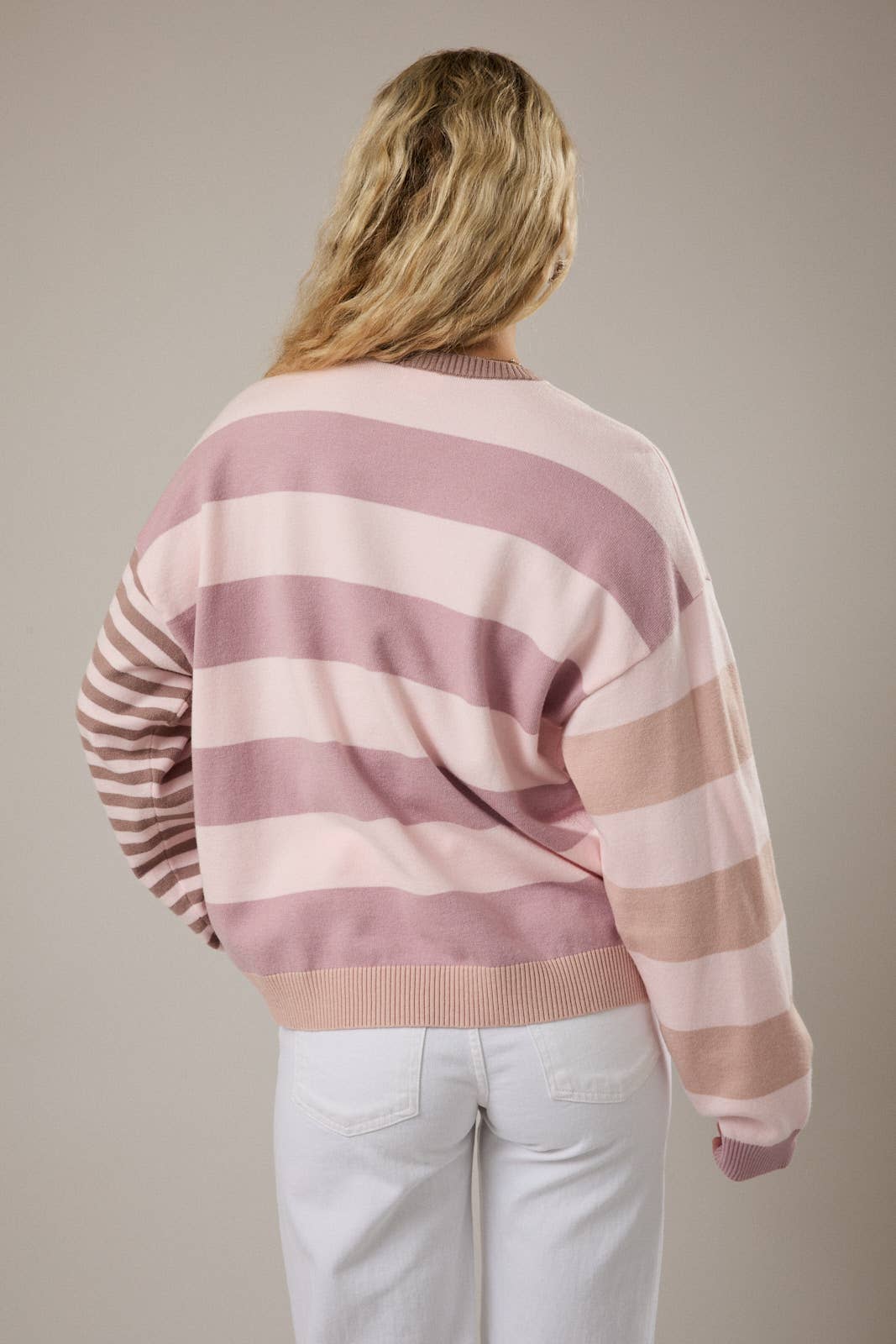 ROUND NECK LONG SLEEVE STRIPE SWEATER TOP
