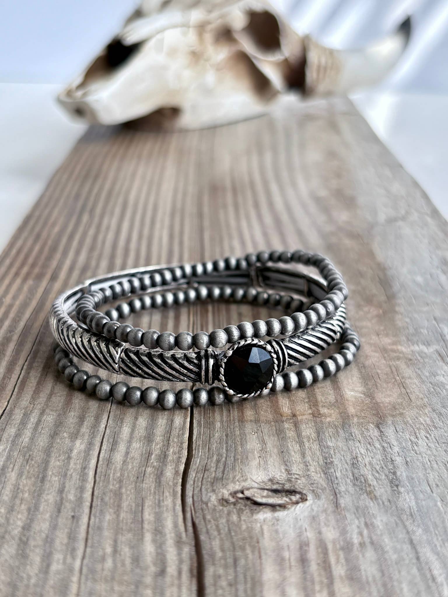 Western Navajo Glass Stone 3 Layer Stretch Bracelet