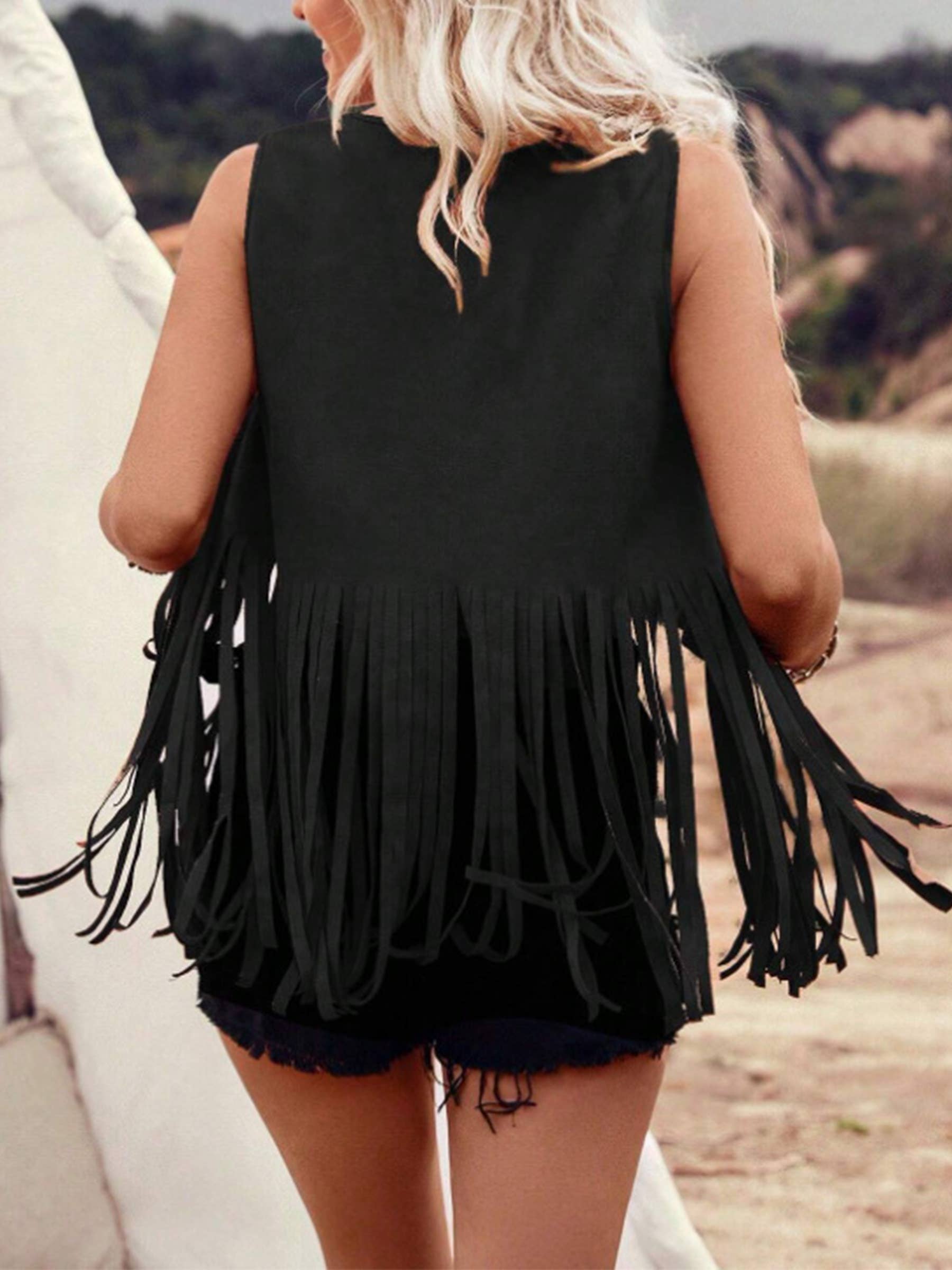 Sleeveless Tassel Studded Jacket