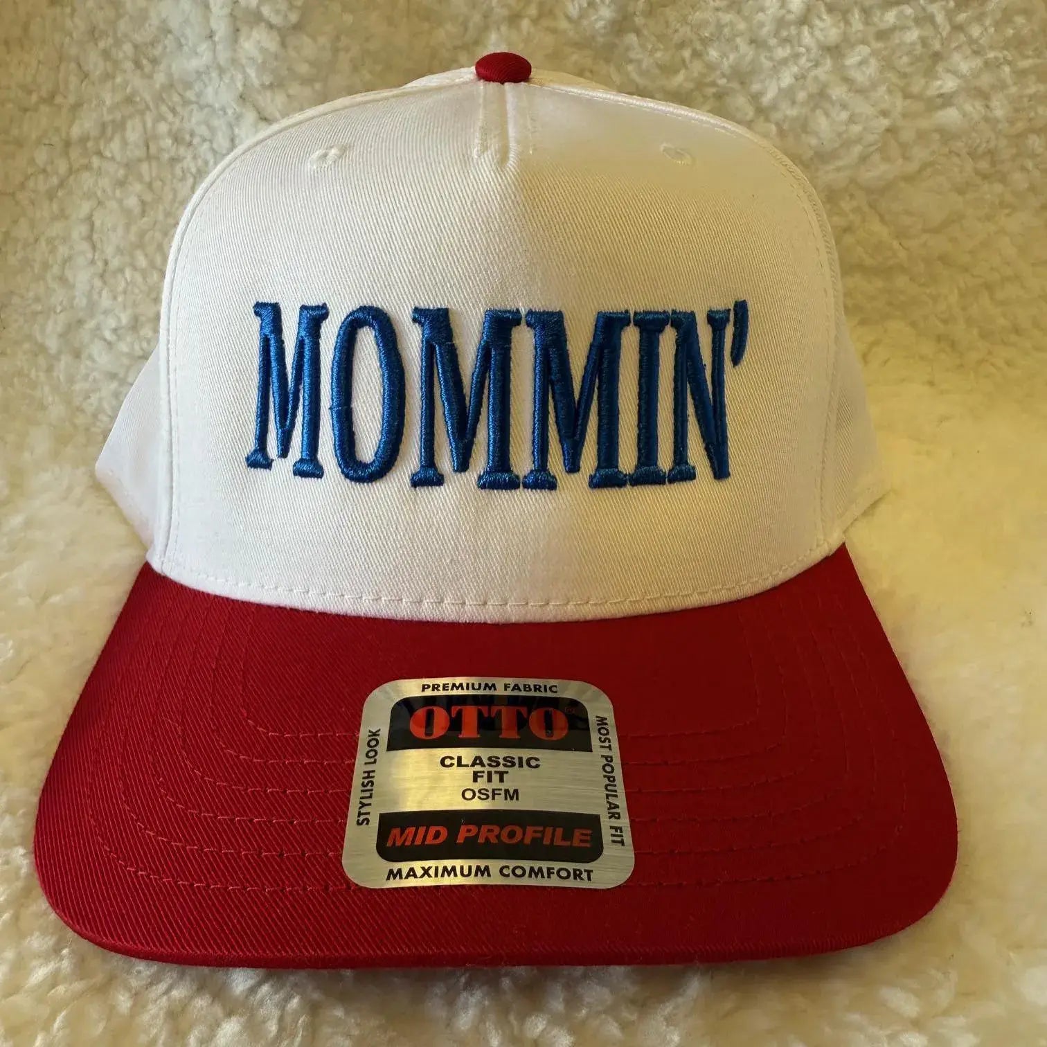 MOMMIN' trucker hat, girl hat, Mothers Day, Trending mama