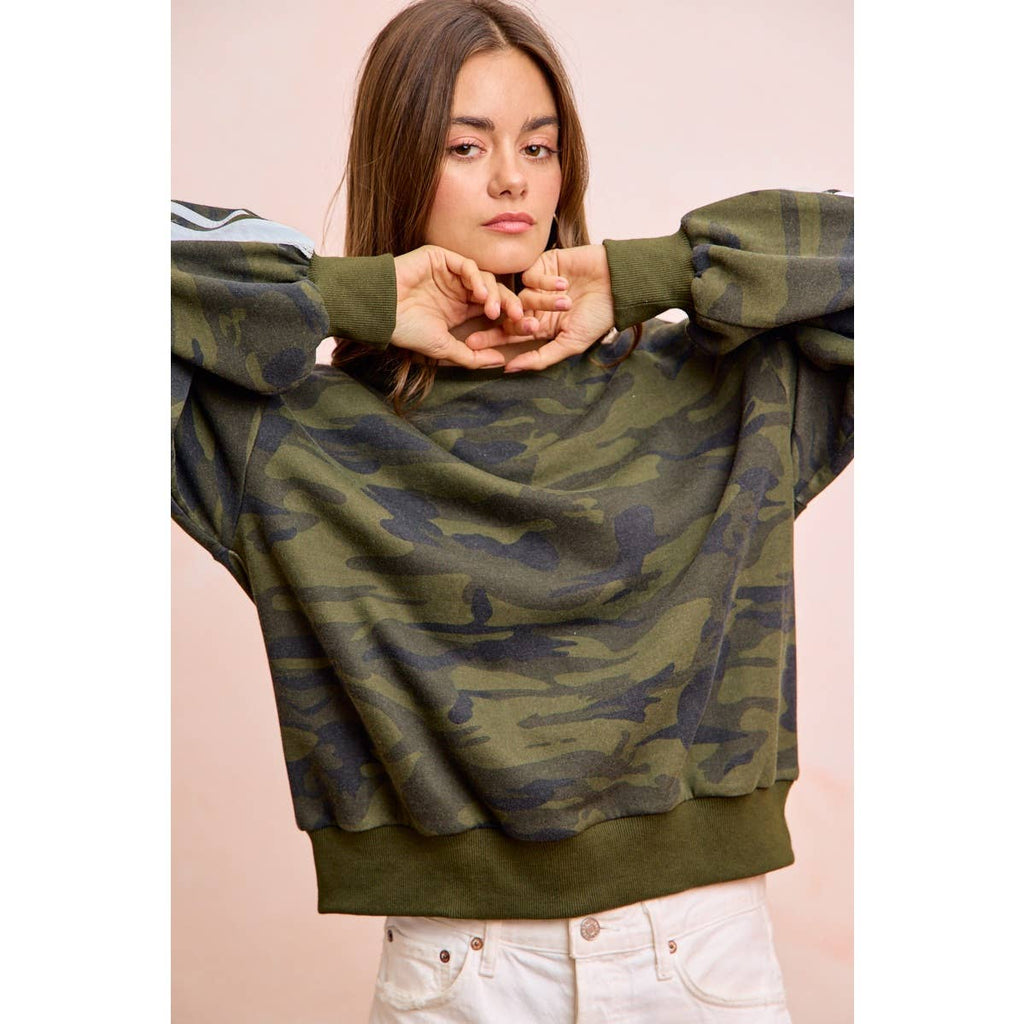 CAMOUFLAGE FRENCH TERRY LACE SWEATSHIRT TOP