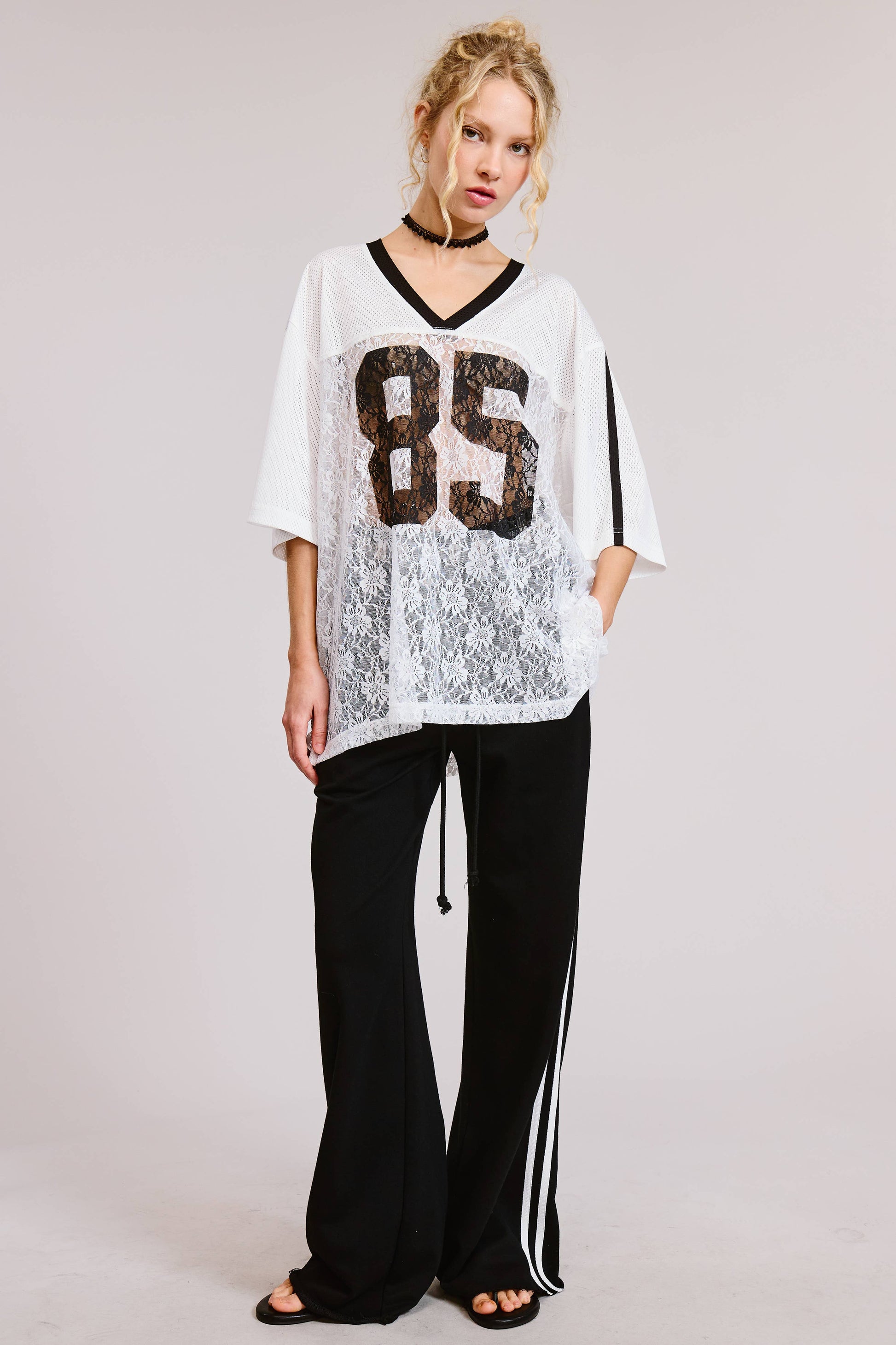 85 Graphic Jersey Top with Lace Contrast