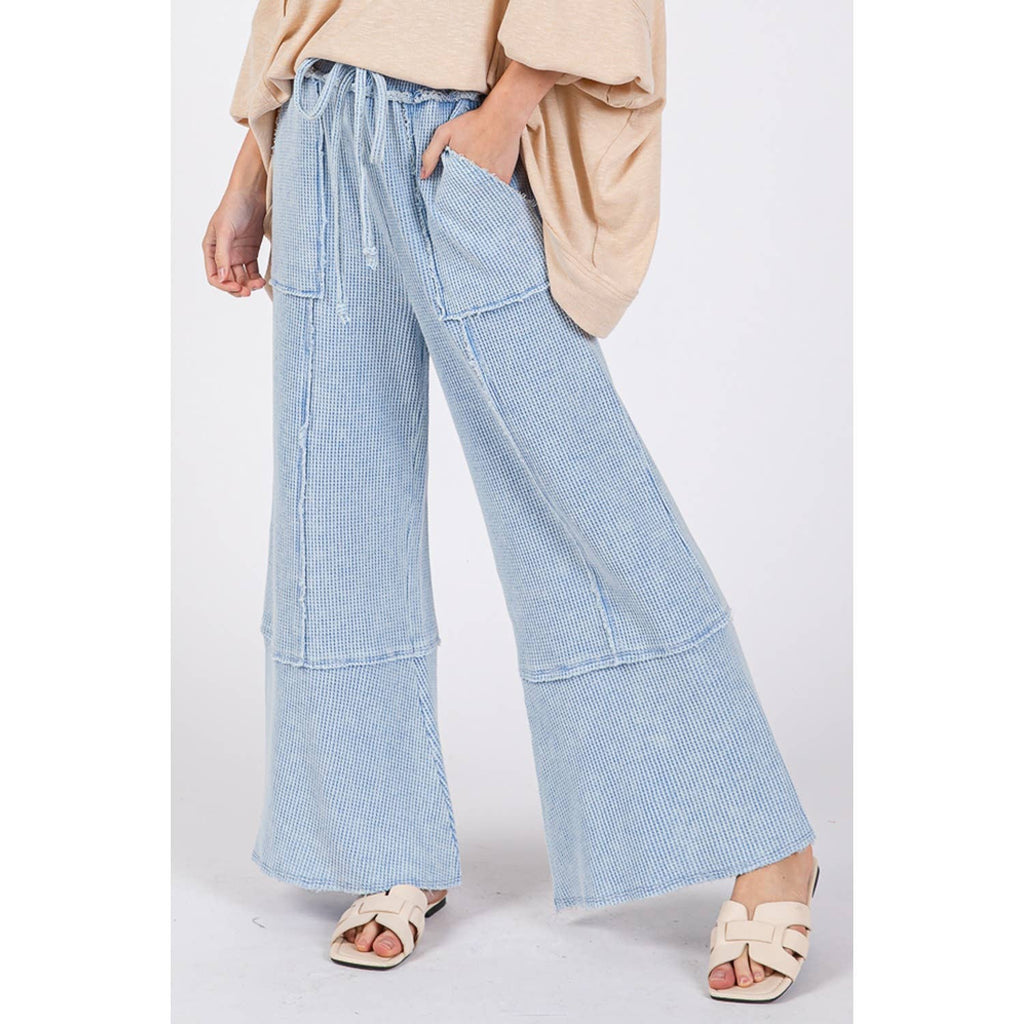 WAFFLE TEXTURED WIDE LEGS MINERAL WASHED PANTS