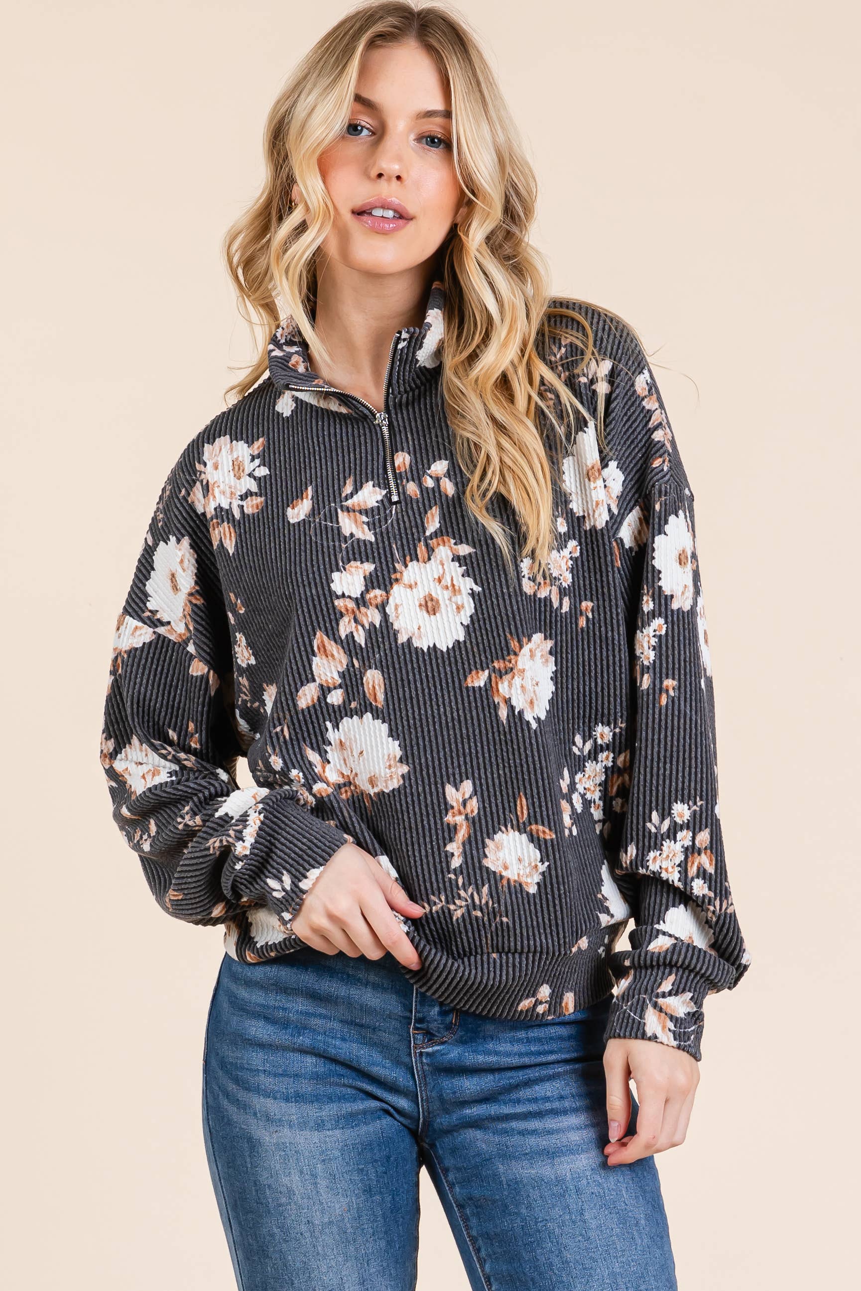 FLORAL 1/4 ZIP TOP