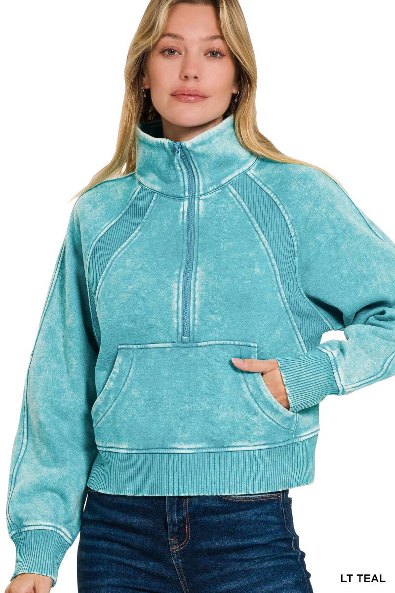 `.Half Zip Cropped Pullover
