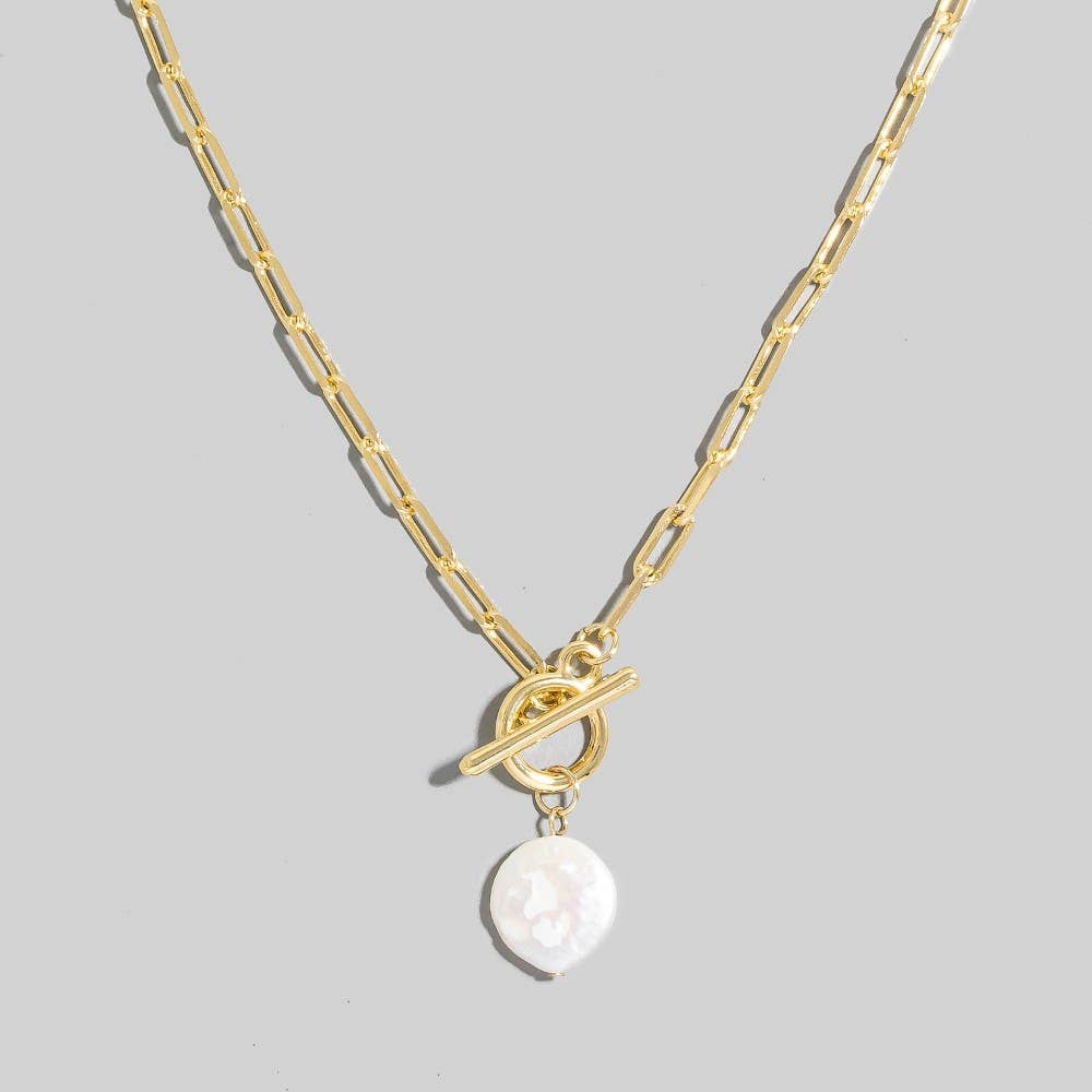 AToggle Chain Link Disc Pearl Charm Necklace