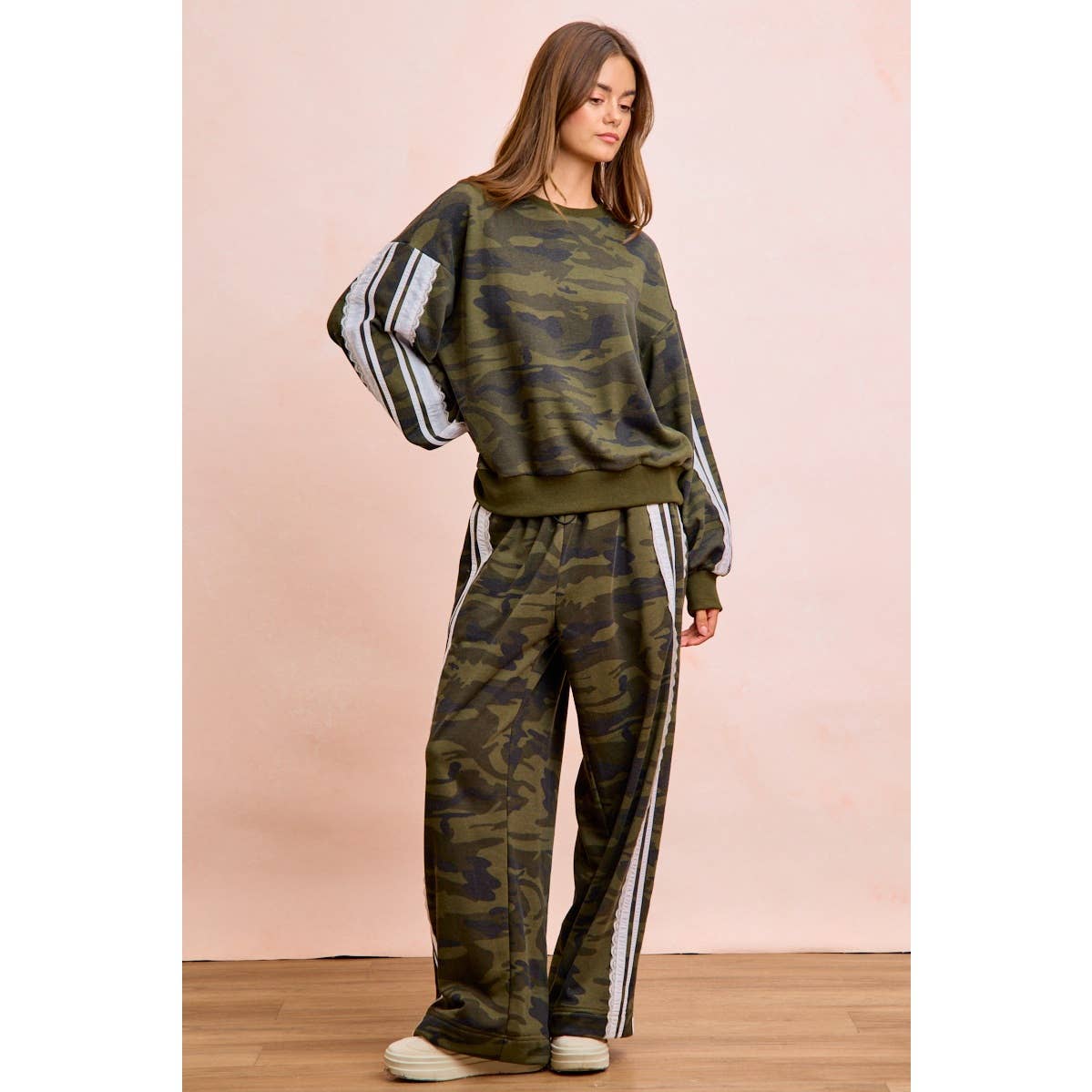 CAMOUFLAGE FRENCH TERRY LACE SWEATSHIRT TOP