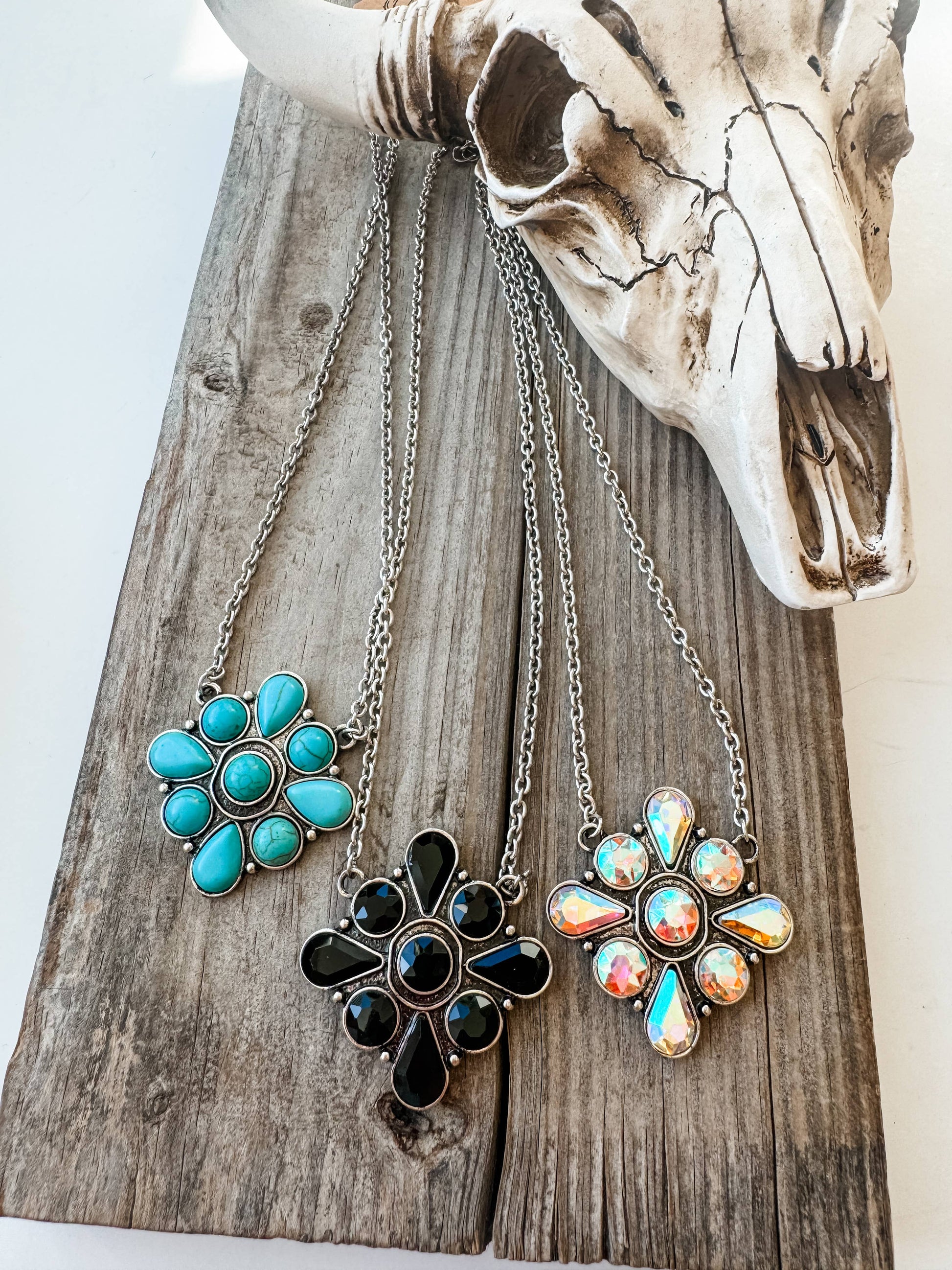 Western Cluster Pendant Necklace