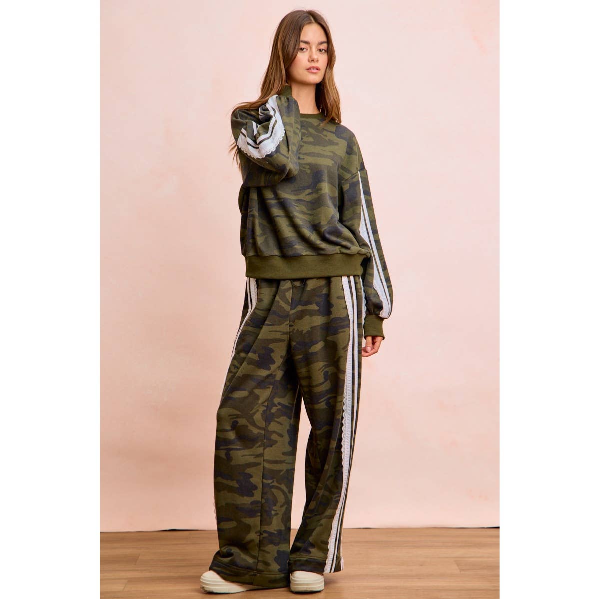 CAMOUFLAGE FRENCH TERRY LACE SWEATSHIRT TOP