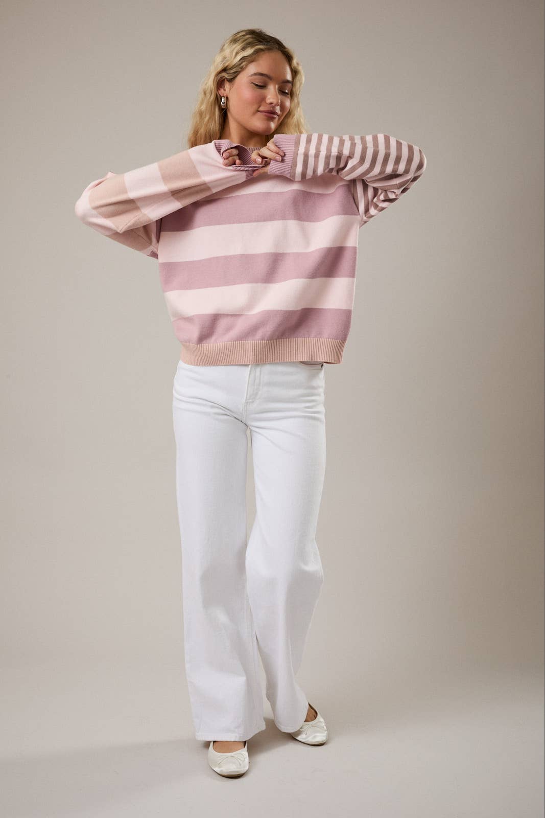 ROUND NECK LONG SLEEVE STRIPE SWEATER TOP