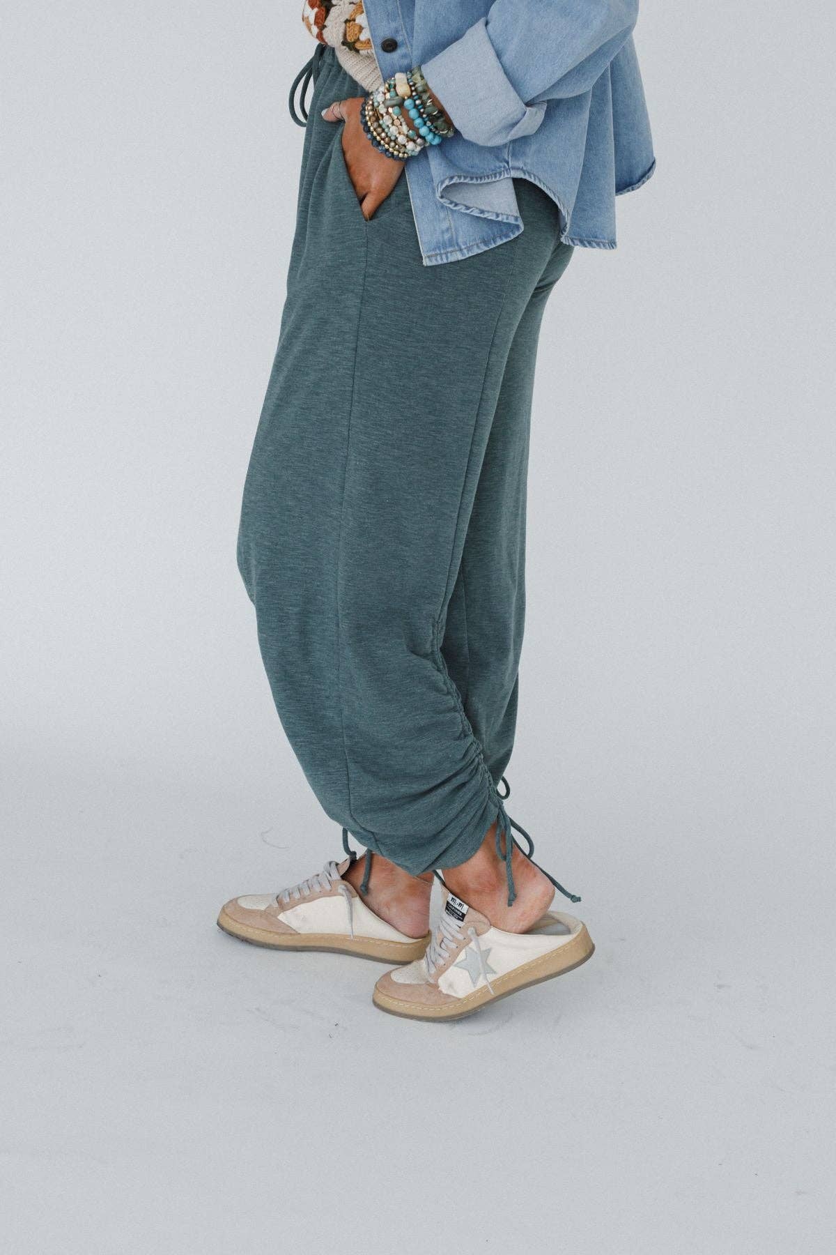 Solie Cinched Pants - Green Olive