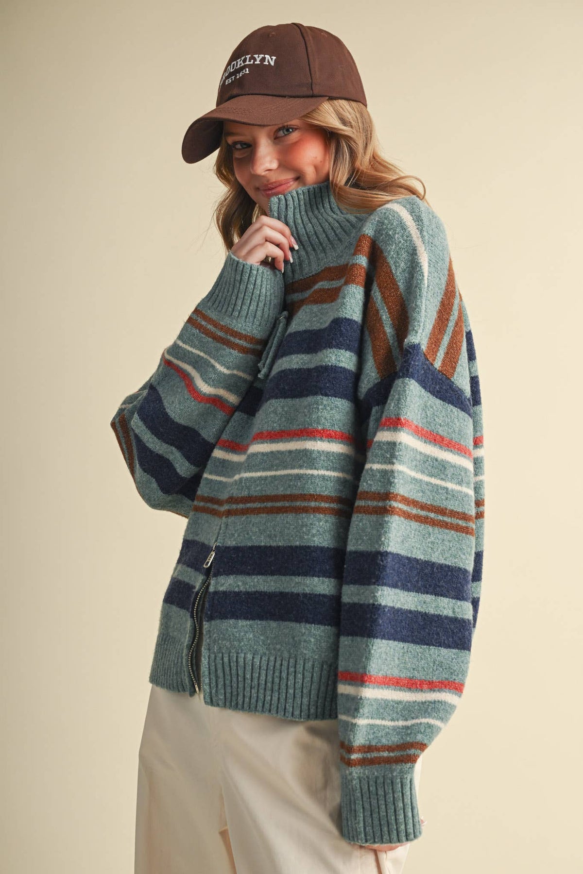 STRIPED MOCK NECK ZIP UP CARDIGAN